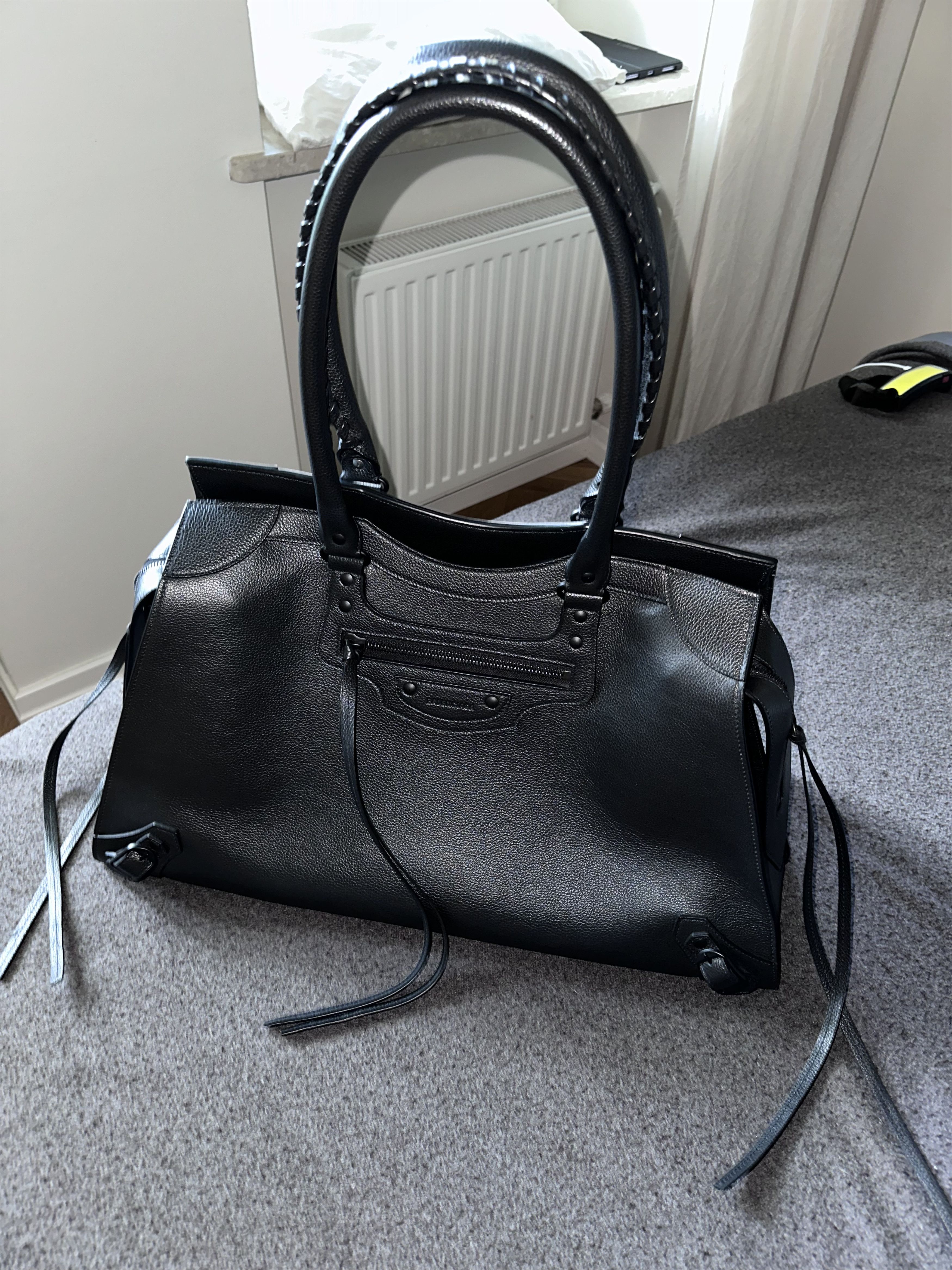 Balenciaga Balenciaga Neo Classic City Large XL Duffle Bag Size ONE SIZE - 7 Thumbnail