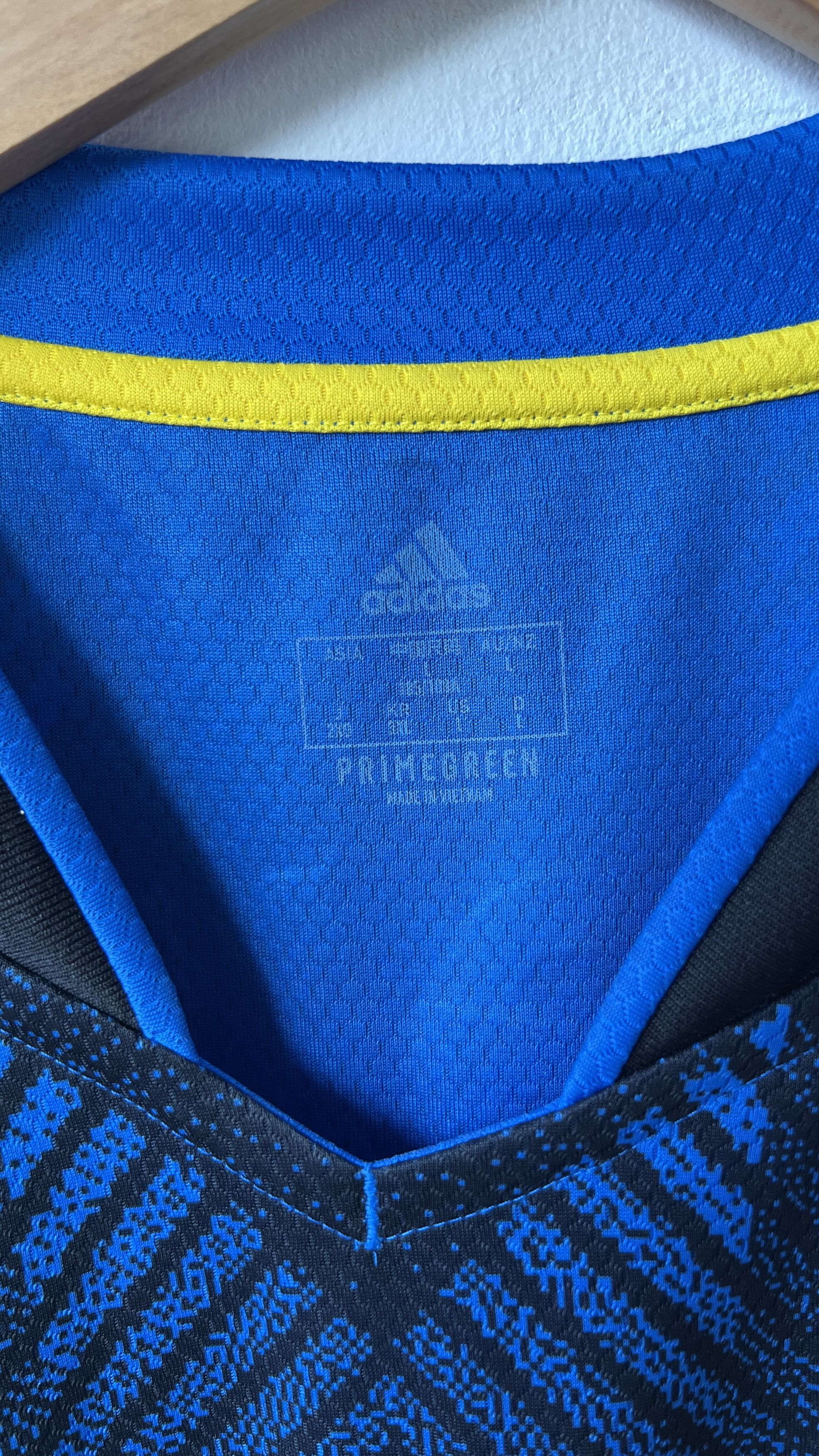 Adidas (L) Manchester United 2021-22 Third Shirt Maguire #5 Kit Size US L / EU 52-54 / 3 - 3 Thumbnail