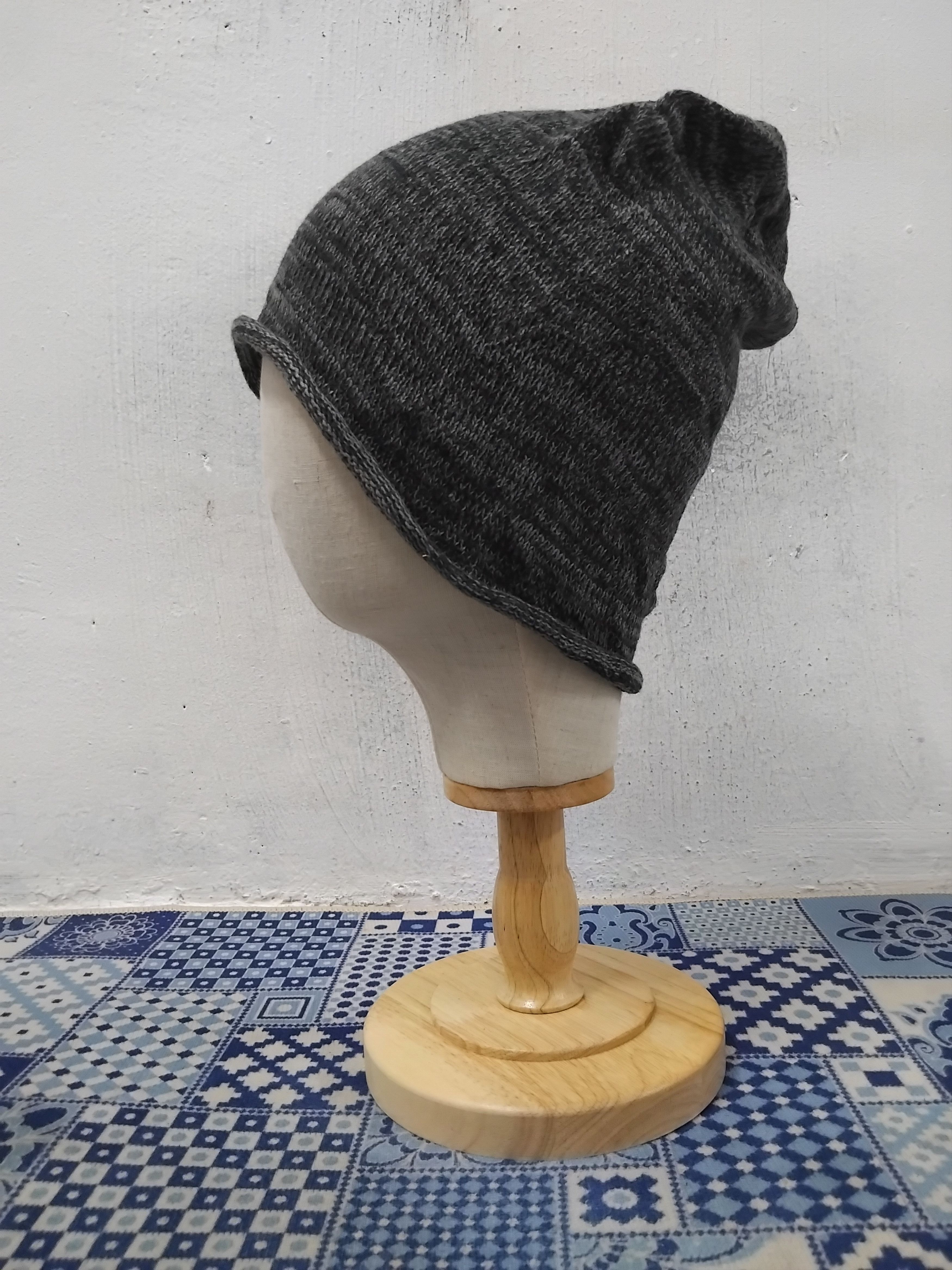 Japanese Brand 💥Grey colour Japanese style beanie Size ONE SIZE - 4 Thumbnail
