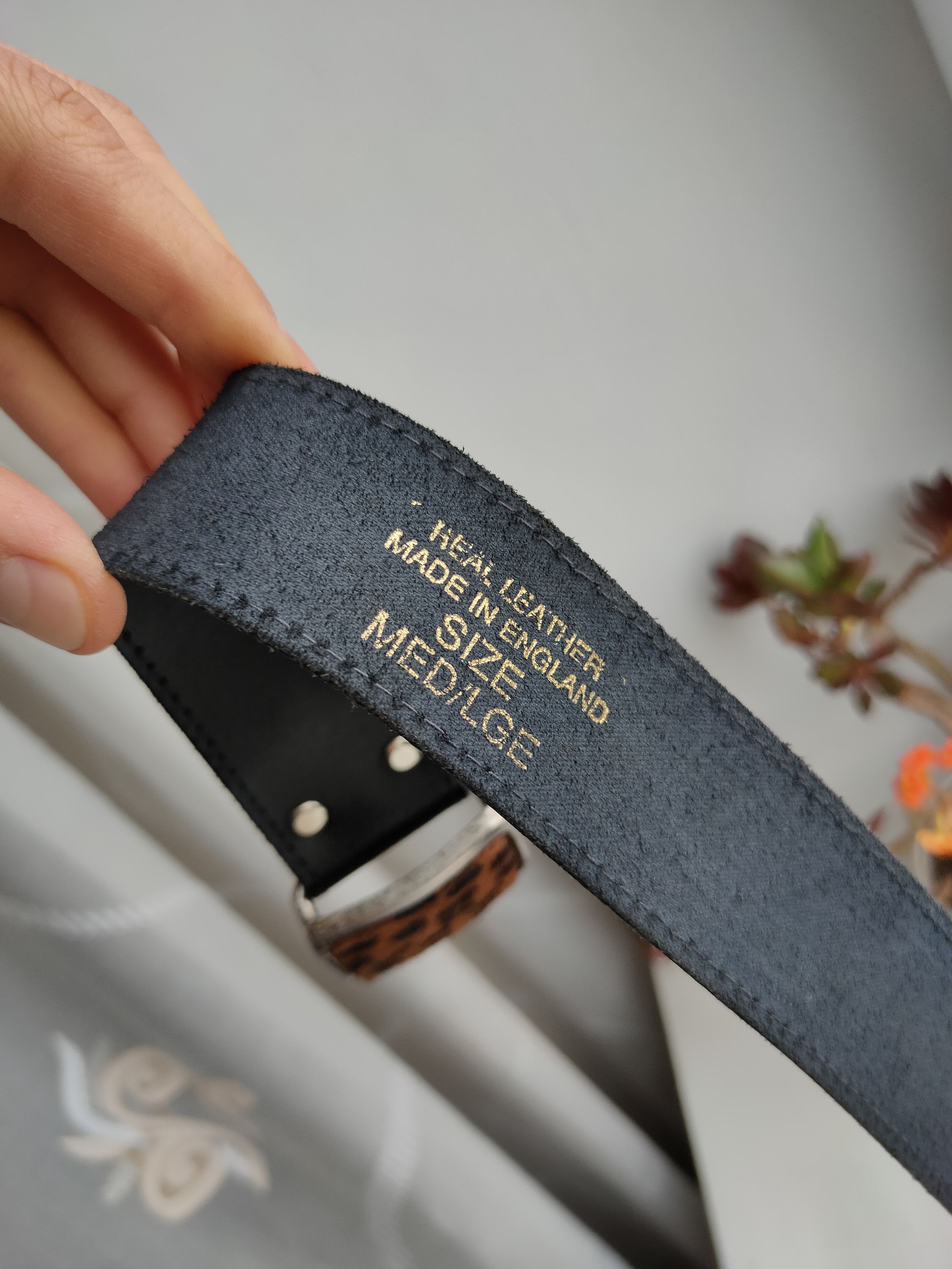 Genuine Leather Leopard woomans leather belts England beautiful vintage belt Size ONE SIZE - 3 Thumbnail