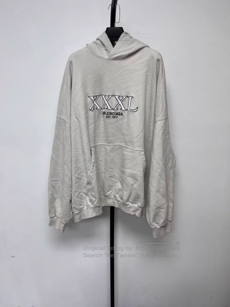 Balenciaga Balenciaga Logo Letter Printed Cotton Long Sleeve Sweatshi Size US L / EU 52-54 / 3 - 1 Thumbnail