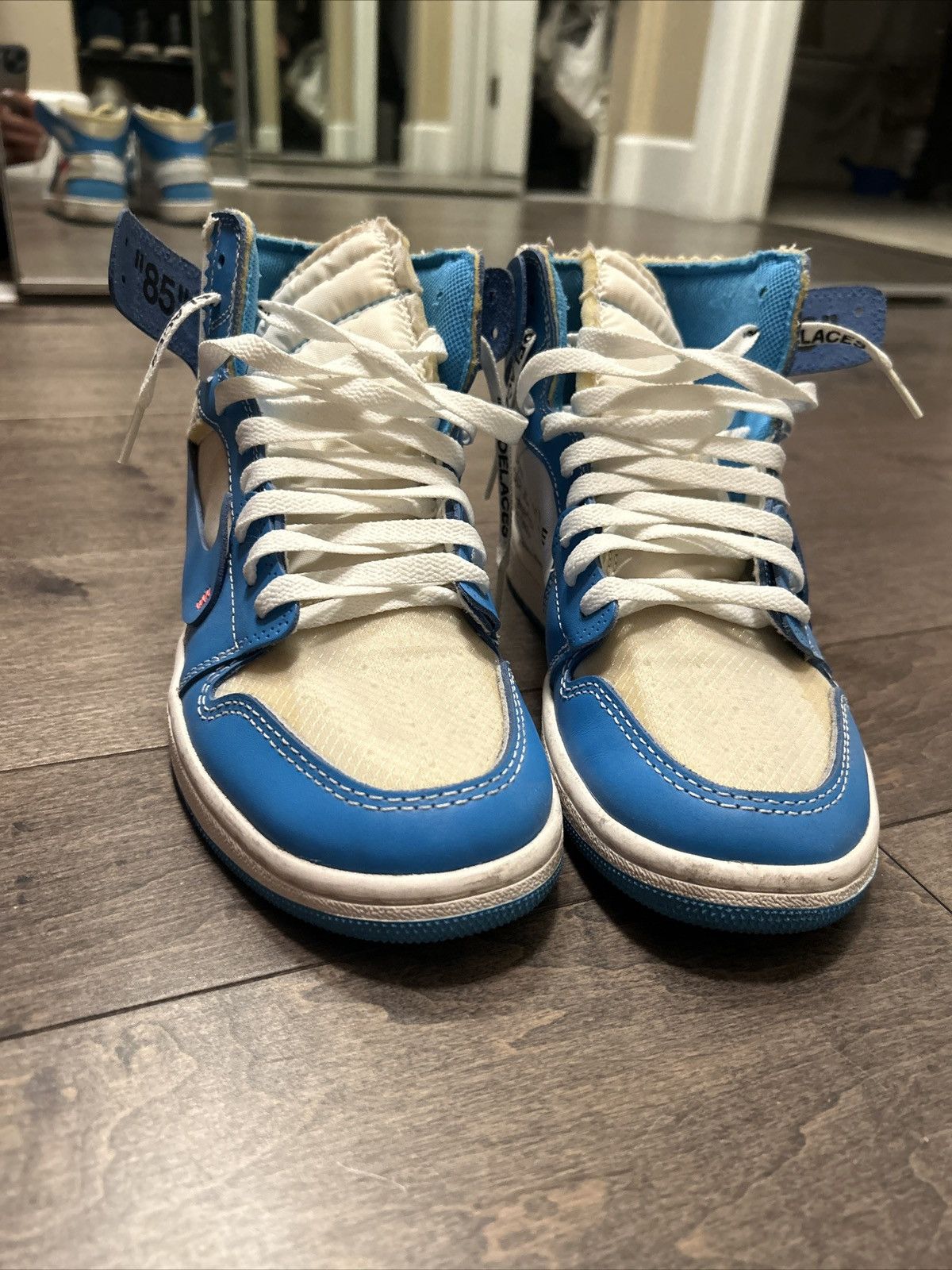 Nike × Off-White Size 6 - Jordan 1 Retro OG x Off-White High UNC Size US 6 / EU 39 - 12 Thumbnail