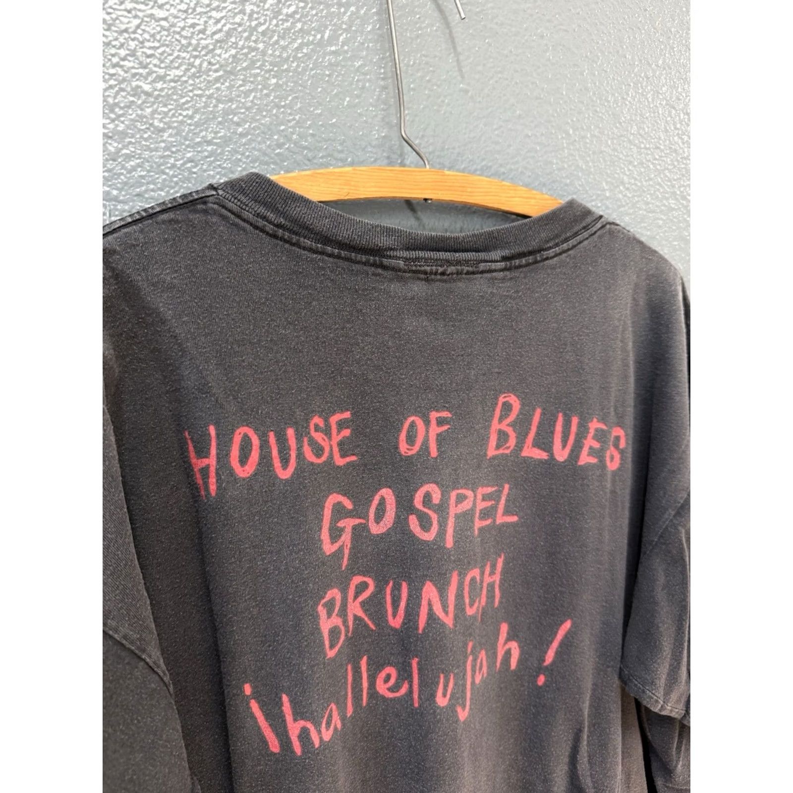 Vintage VINTAGE House of Blues Gospel Brunch Black Tee Shirt XL Men’s USA Made 90s T-Shirt Mens XL Black 90s Size US XL / EU 56 / 4 - 7 Thumbnail