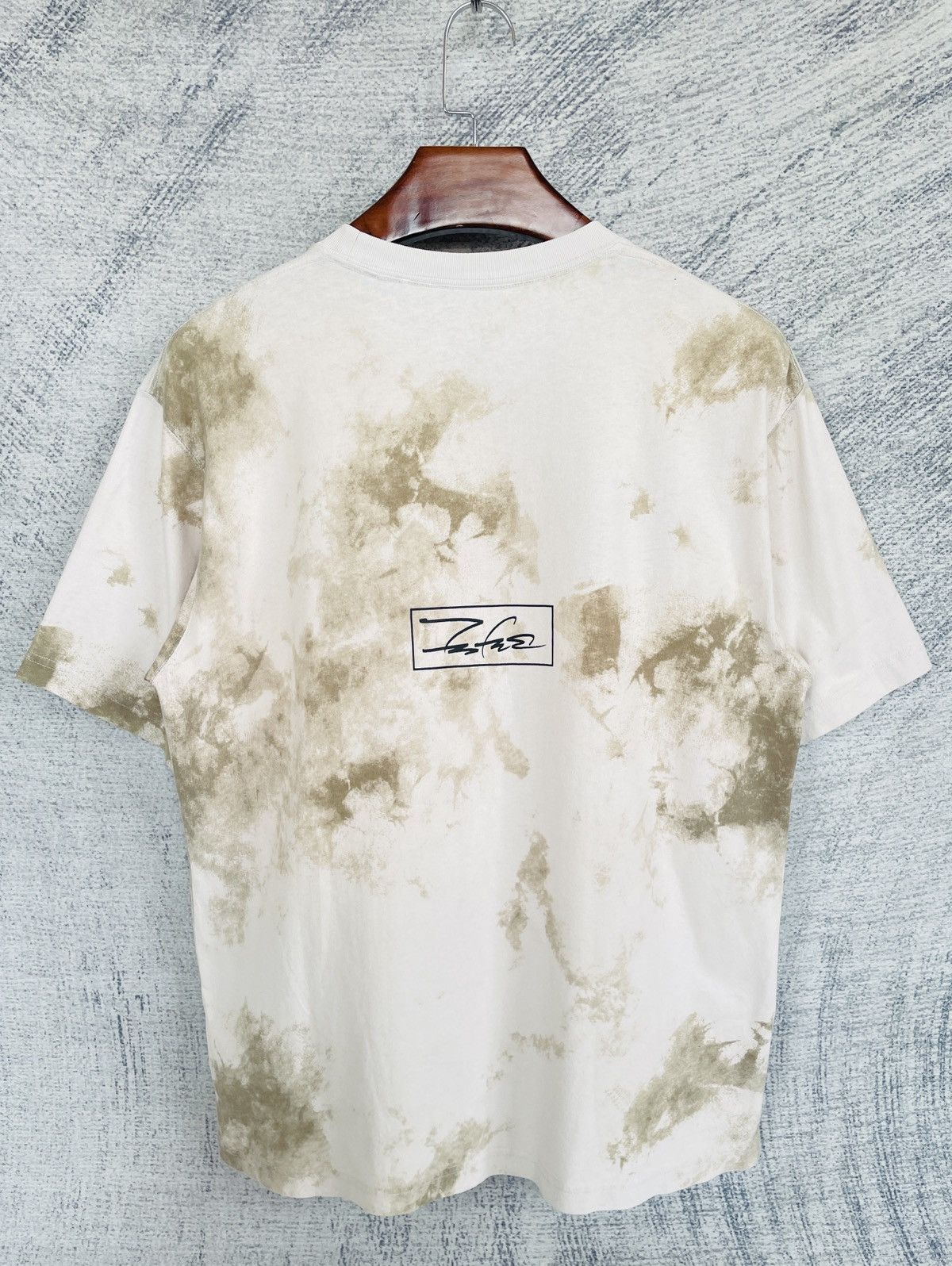 Futura × Japanese Brand × Uniqlo Uniqlo x Futura Tie Dye Shirt Size US L / EU 52-54 / 3 - 2 Thumbnail