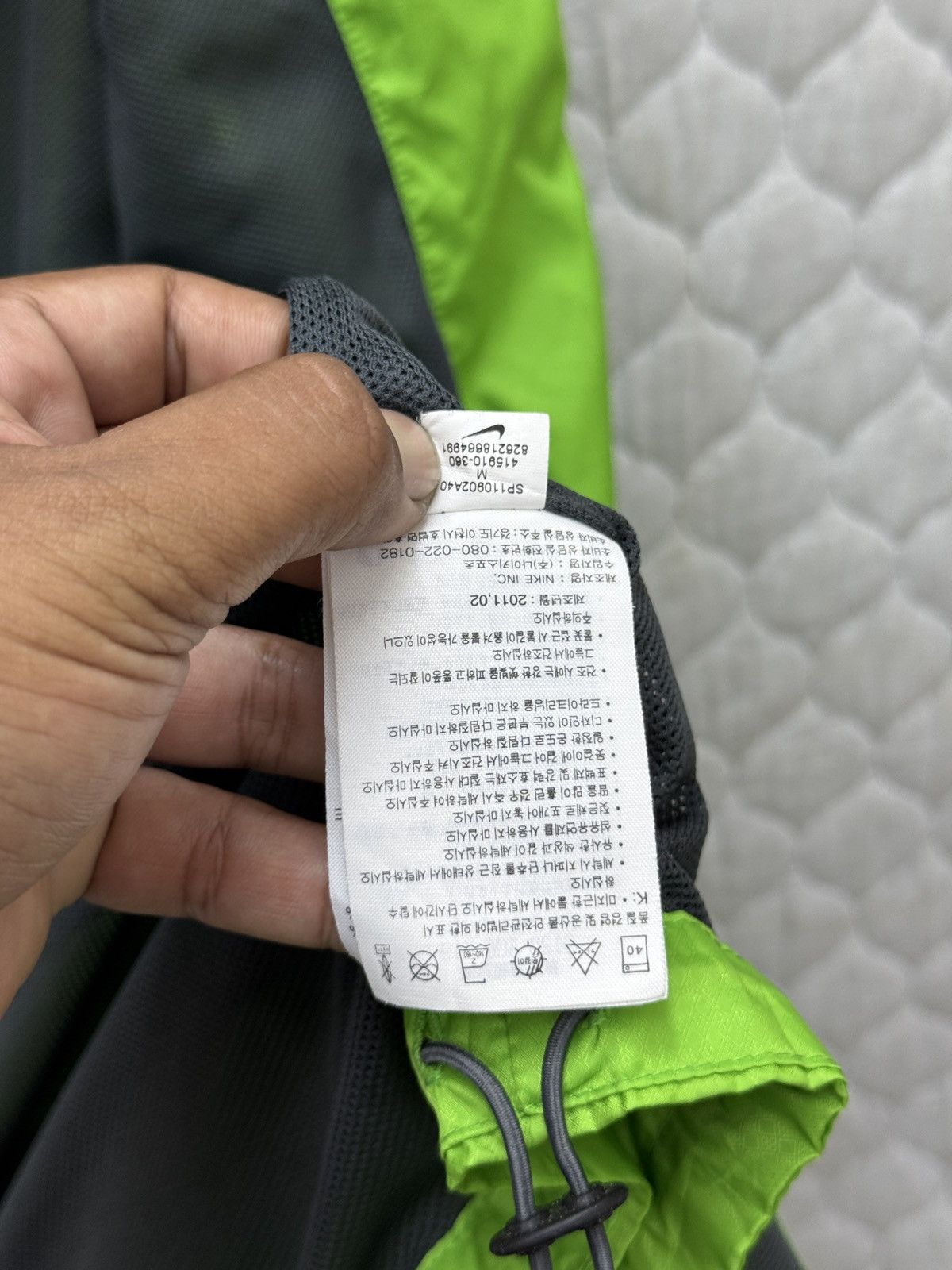 Nike 🔥🔥🔥STEALS NIKE HOODIE LIGHT JACKET Size US M / EU 48-50 / 2 - 9 Thumbnail
