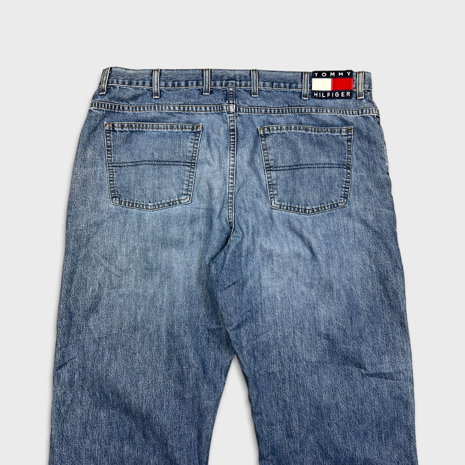 Tommy Hilfiger × Vintage Tommy Hilfiger Jeans 40x32 Blue Wide Fit Baggy Denim Pants Size US 40 / EU 56 - 6 Thumbnail