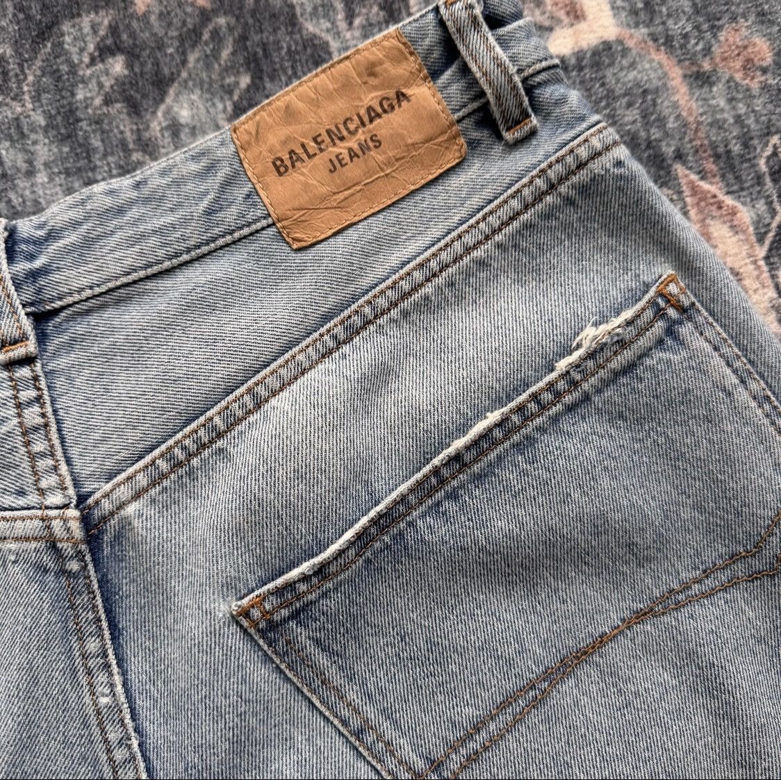 Balenciaga Balenciaga Drop Crotch Denim 26(fits 30-32) Unisex Size 26" / US 2 / IT 38 - 19 Thumbnail