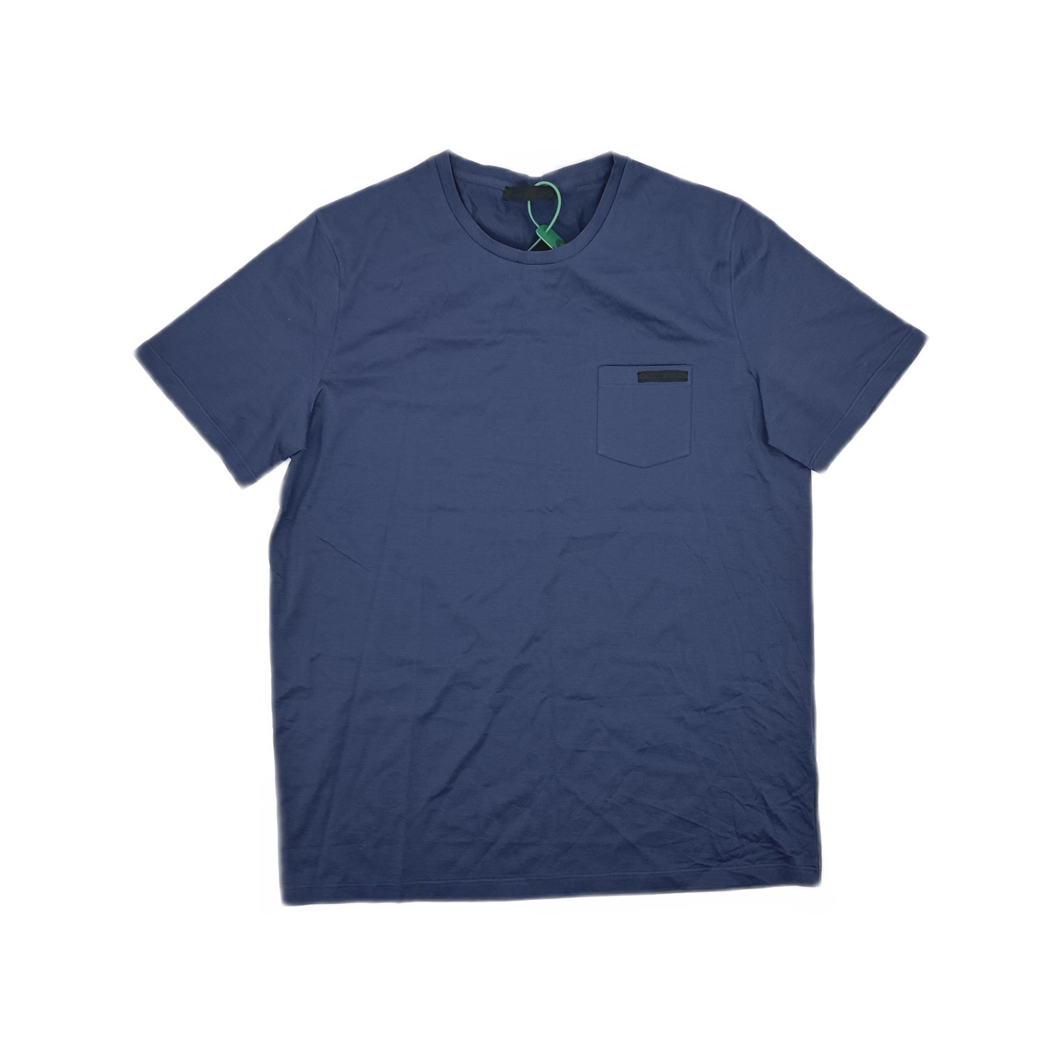 Prada Prada Logo Pocket T-Shirt Navy Size XL Size US XL / EU 56 / 4 - 1 Thumbnail