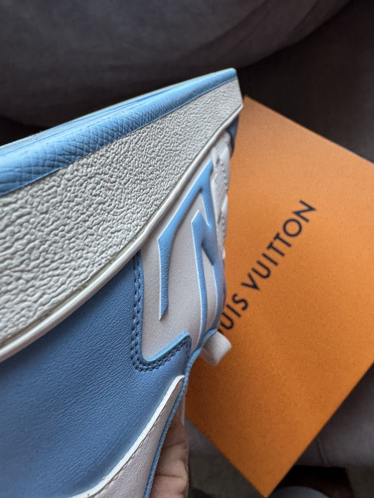 Louis Vuitton LOUIS VUITTON RIVOLI sneakers size UK7 1/2 see all photos!!! Size US 9 / EU 42 - 22 Thumbnail