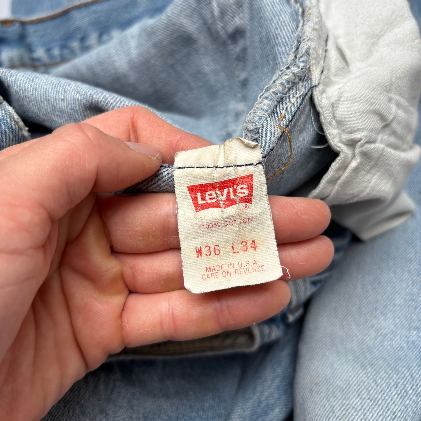 Levi's Vintage 80s Levi's 501 Distressed Straight Leg Jeans 33x32.5 Size US 33 - 11 Thumbnail