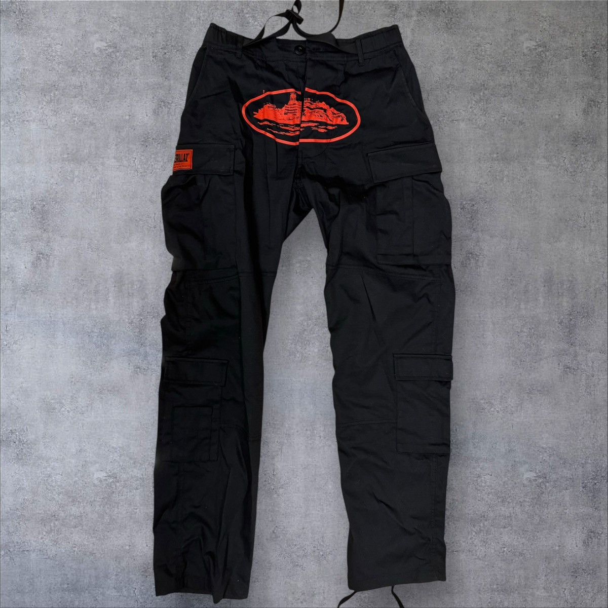 Corteiz Corteiz Guerillaz Cargo Red Size M Size US 38 / EU 54 - 1 Thumbnail