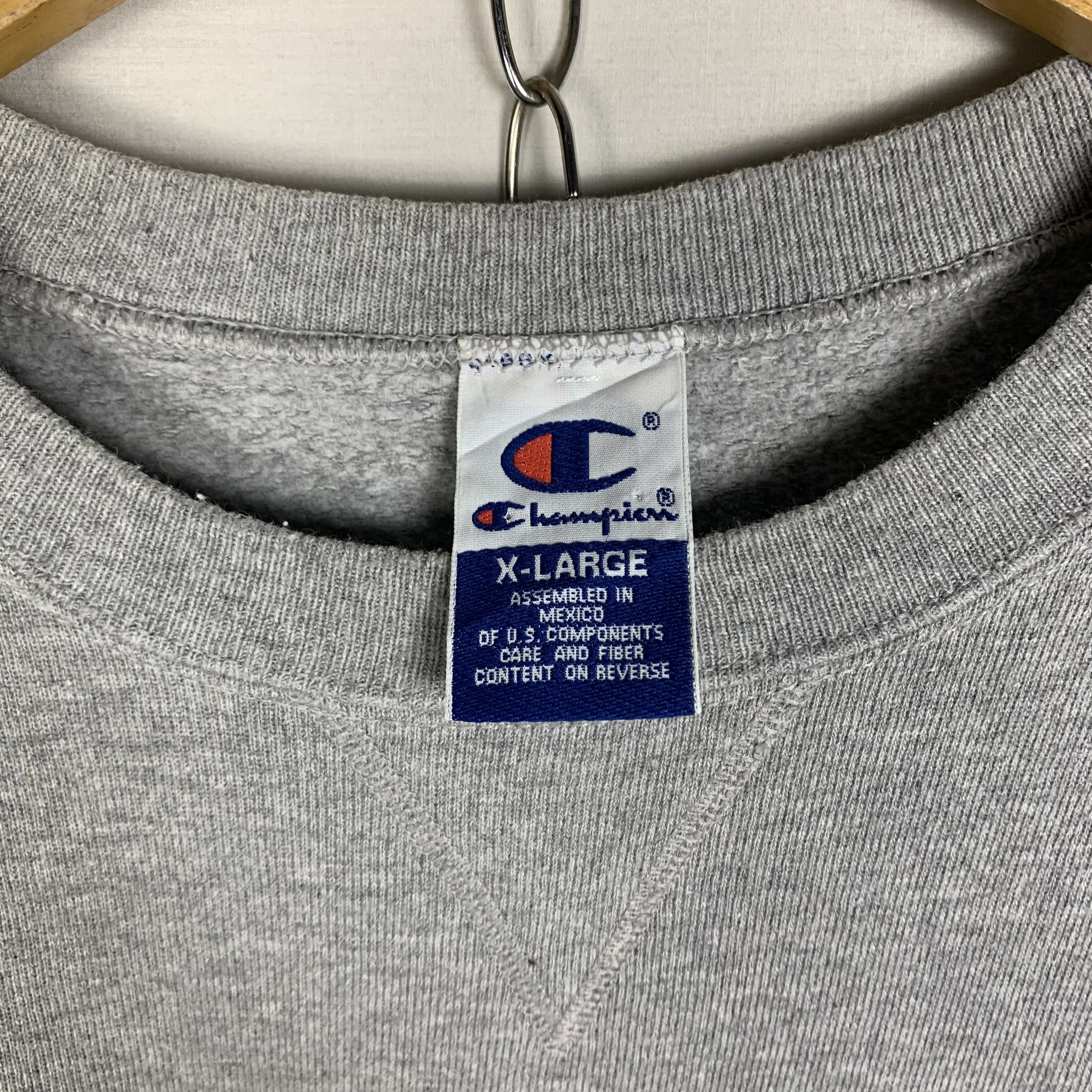 Champion Vintage Champion Sweatshirt Crewneck Size US XL / EU 56 / 4 - 6 Thumbnail