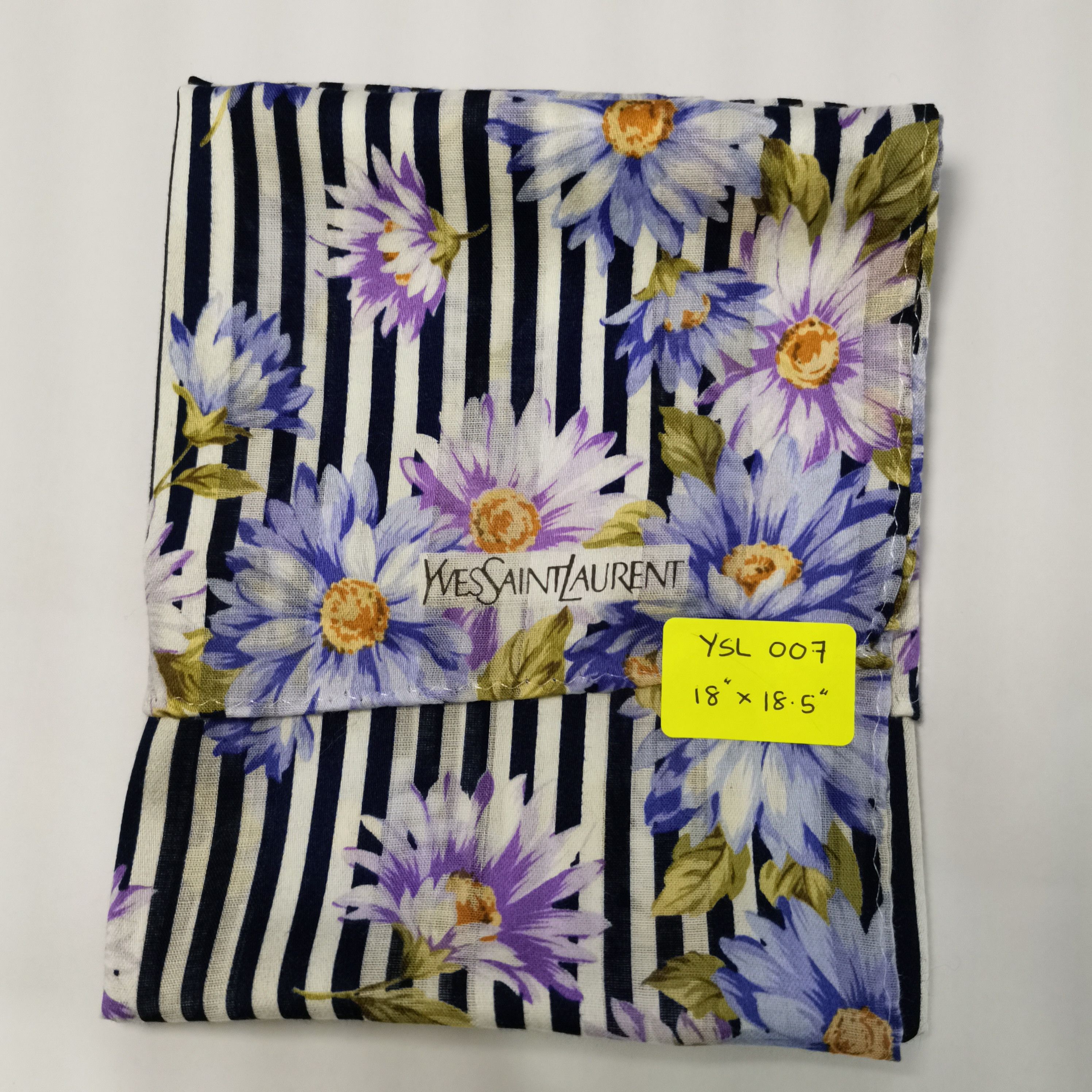 Yves Saint Laurent YVES SAINT LAUREN BANDANA/ SCARF/ HANDKERCHIEF Size ONE SIZE - 7 Thumbnail