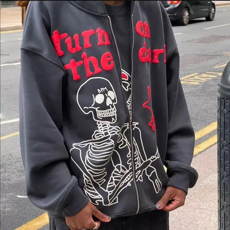 image of Vintage Punk Skull Y2K Zip Up Hoodie in Grey, Men's (Size Medium)