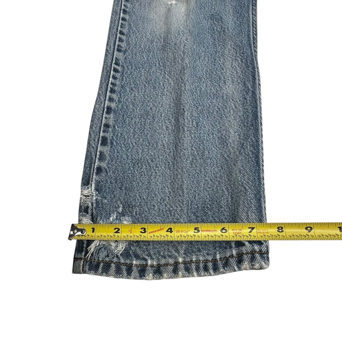 Levi's 2003 Vintage Levis 505 Jeans Men’s Size 34x32 Distressed Size US 34 / EU 50 - 7 Thumbnail