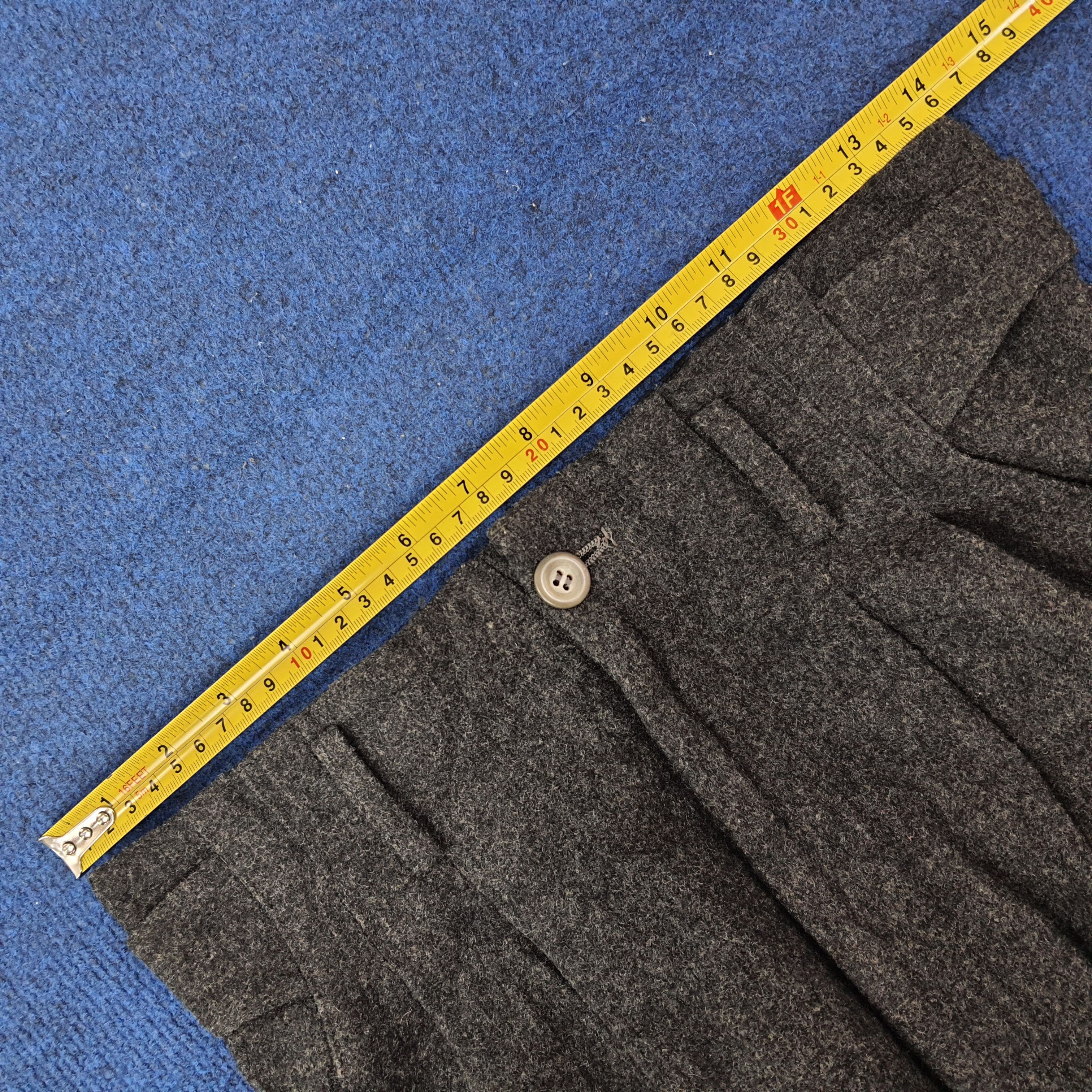 Hai Sporting Gear Vintage Hai Sporting Gear by Issey Miyake Short C252N7 Size US 27 - 10 Thumbnail