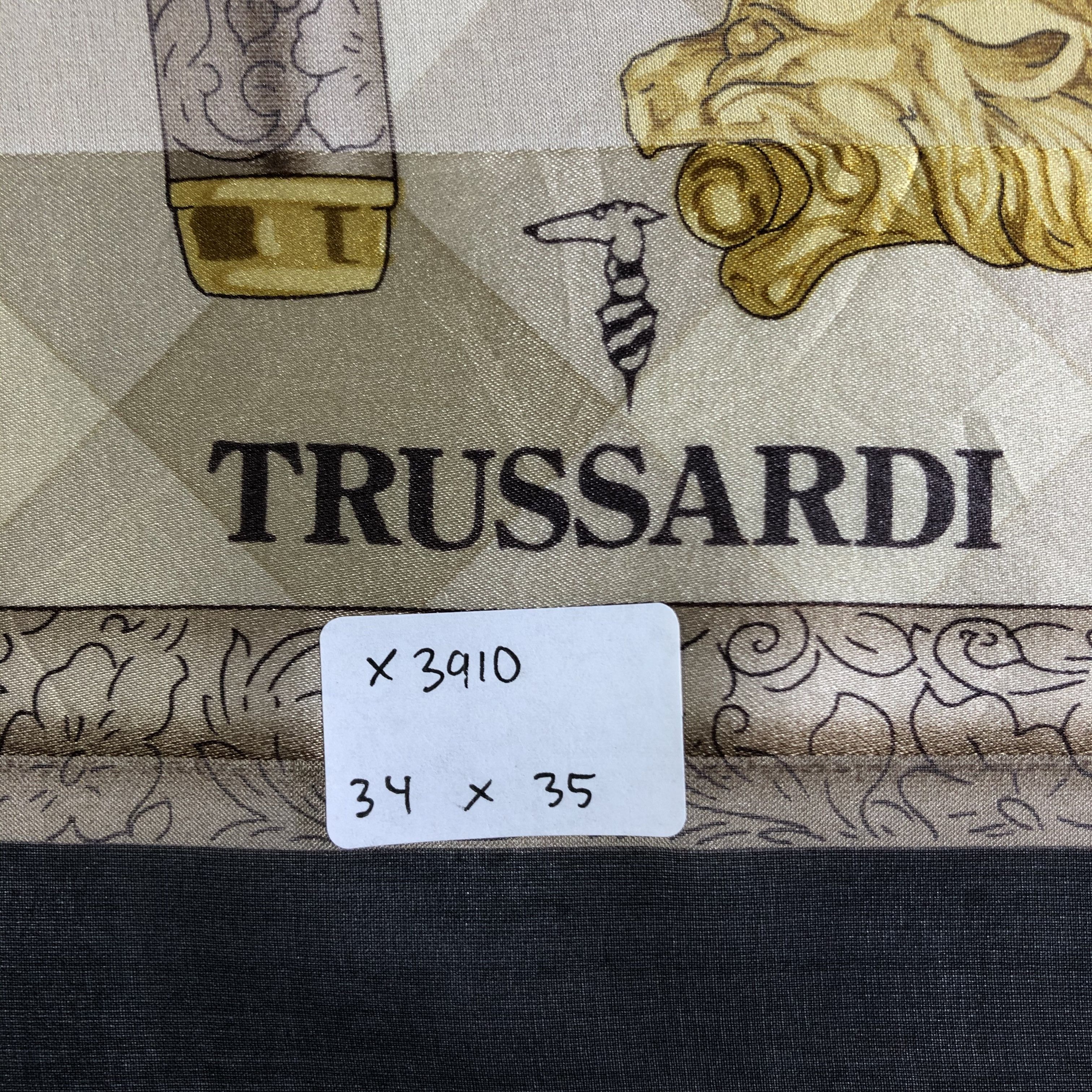 Trussardi × Vintage Vintage Trussardi Silk Scarf Size ONE SIZE - 7 Thumbnail
