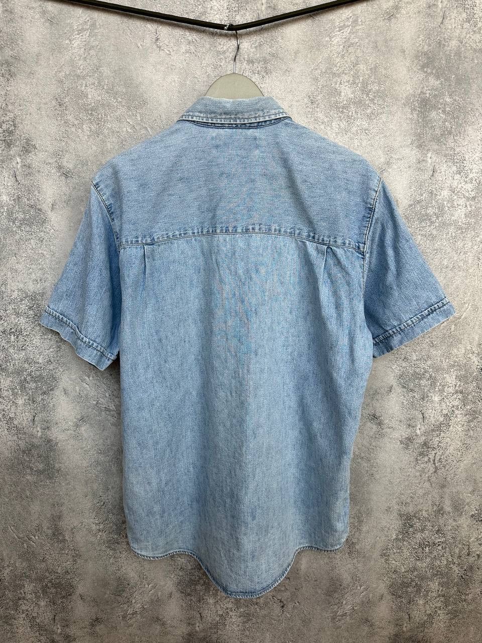 Levi's Vintage Clothing Levi’s Signature Denim Shirt Light Wash Cotton Short Sleeve Size US M / EU 48-50 / 2 - 2 Thumbnail