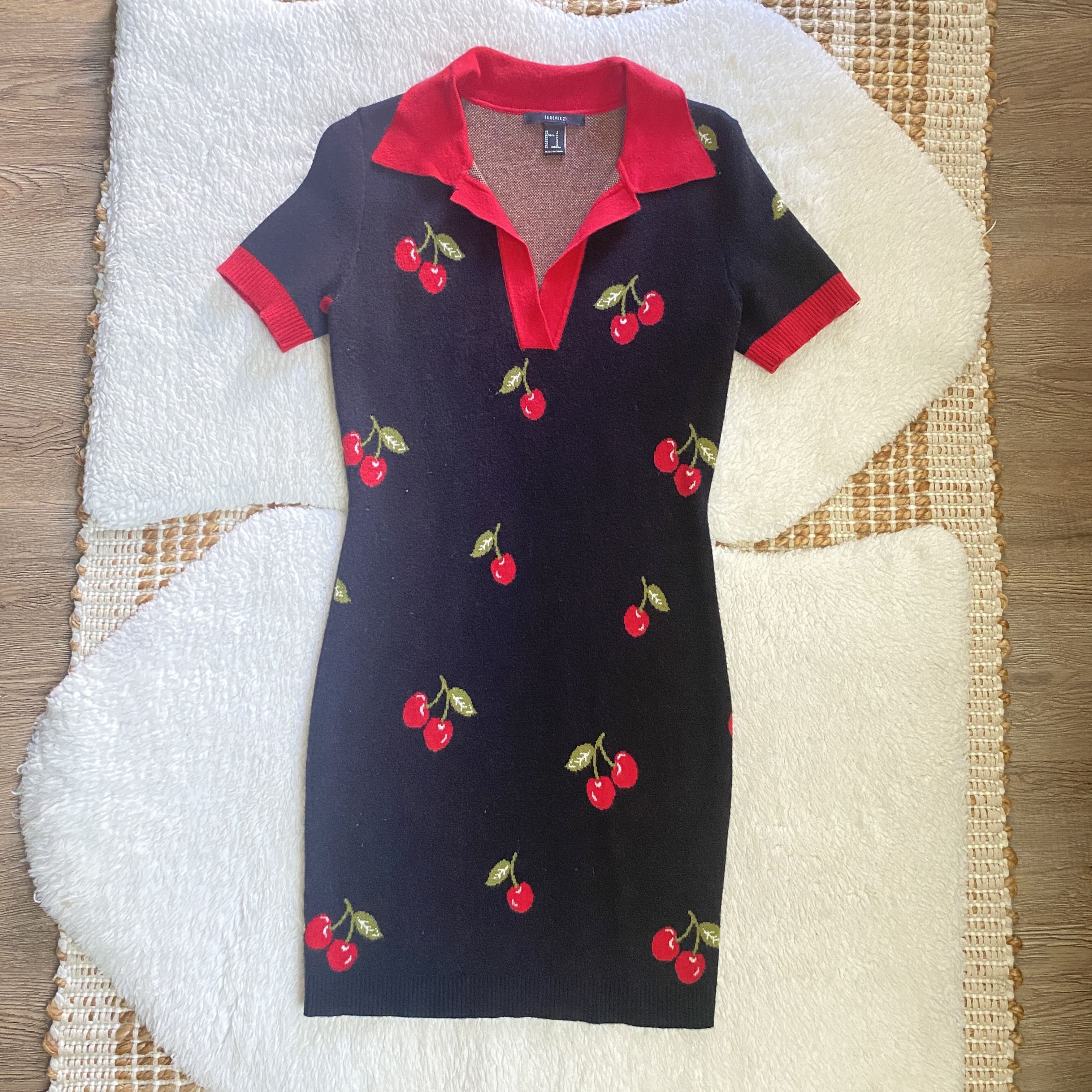 Forever 21 Forever 21 Cherry Split-Neck Sweater Dress – Size Small Size S / US 4 / IT 40 - 15 Thumbnail