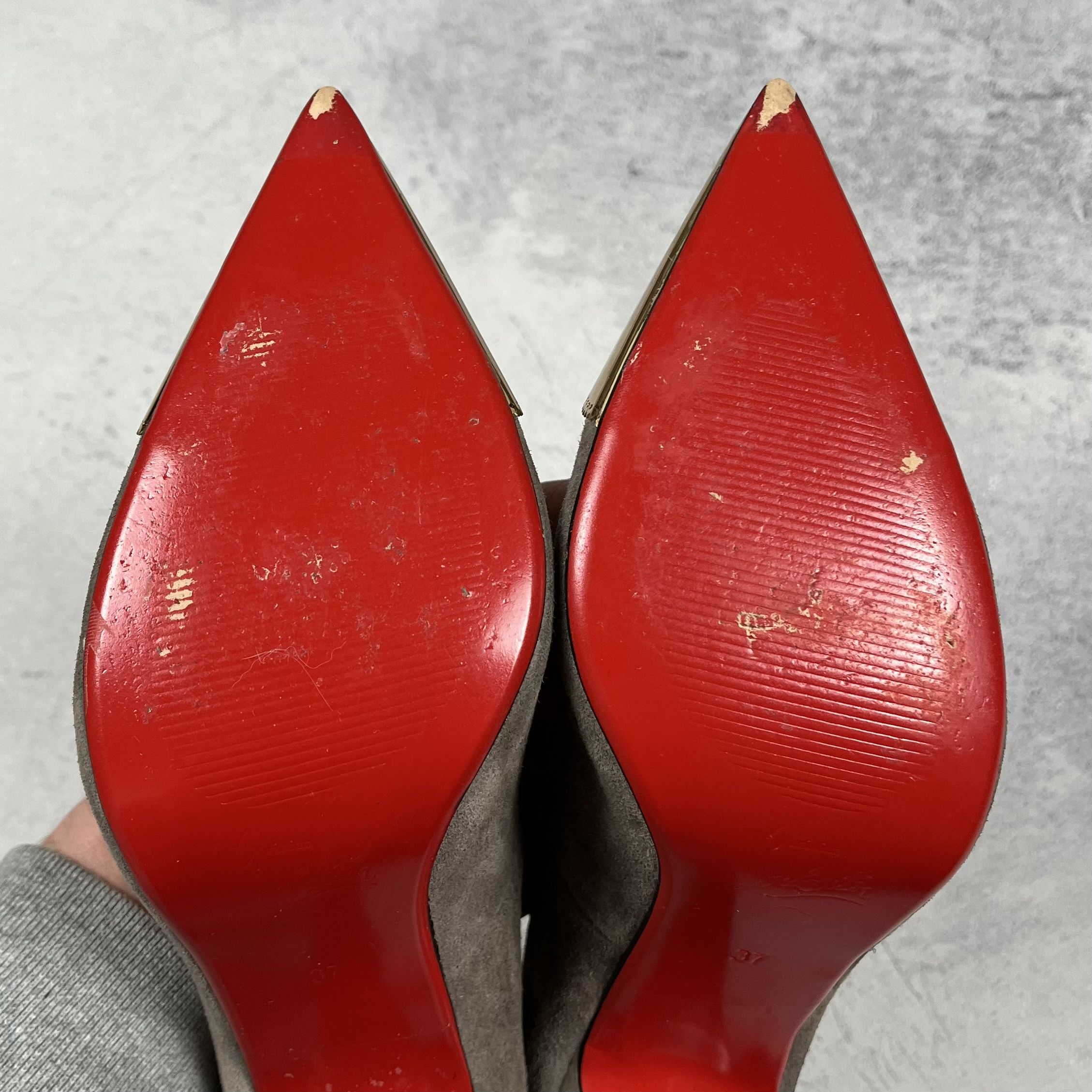 Christian Louboutin Christian Louboutin Suede Heels Size US 6.5 / IT 36.5 - 15 Thumbnail