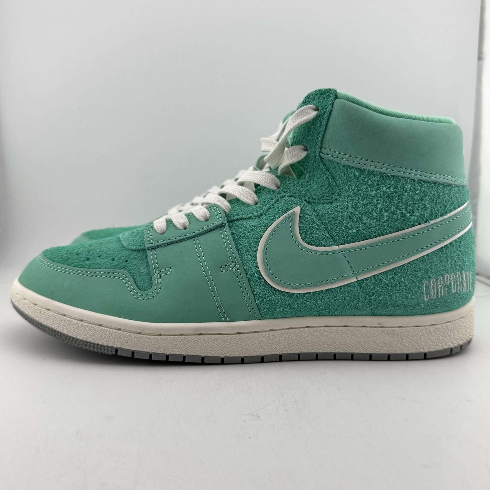 Nike Nike Jordan Air Ship PE SP Corporate Sneakers US 9 Size US 9 / EU 42 - 2 Thumbnail