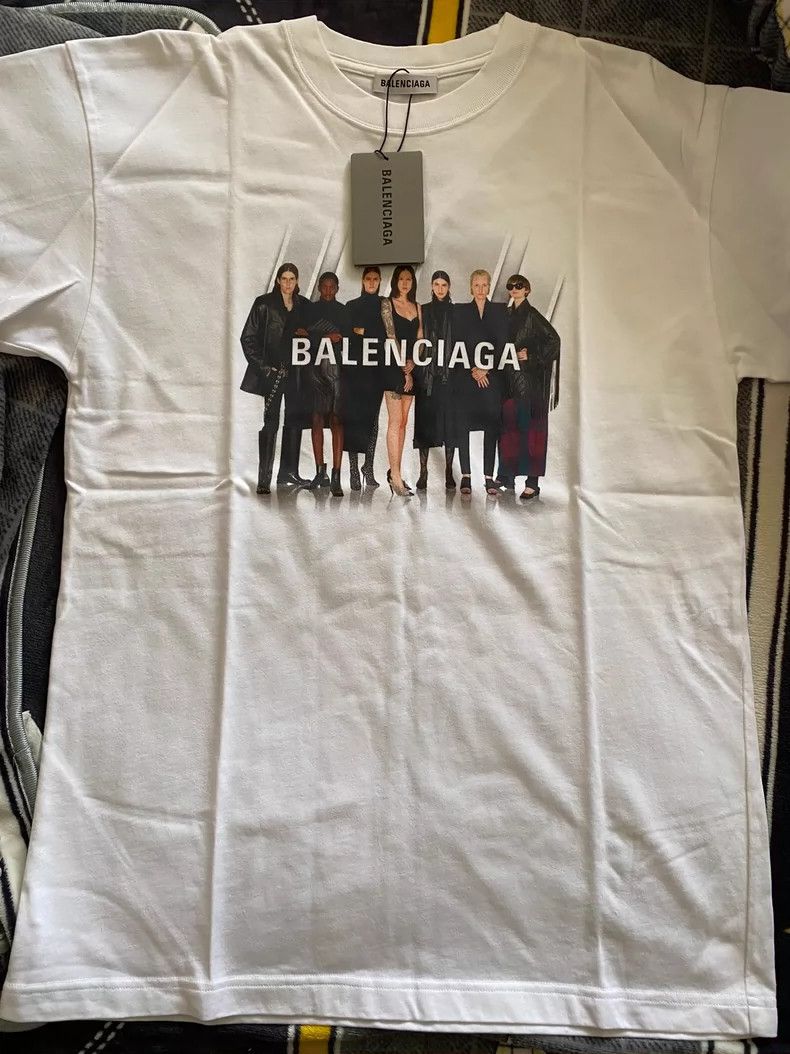 Balenciaga Balenciaga Portrait Band Short Sleeve Size US S / EU 44-46 / 1 - 1 Thumbnail
