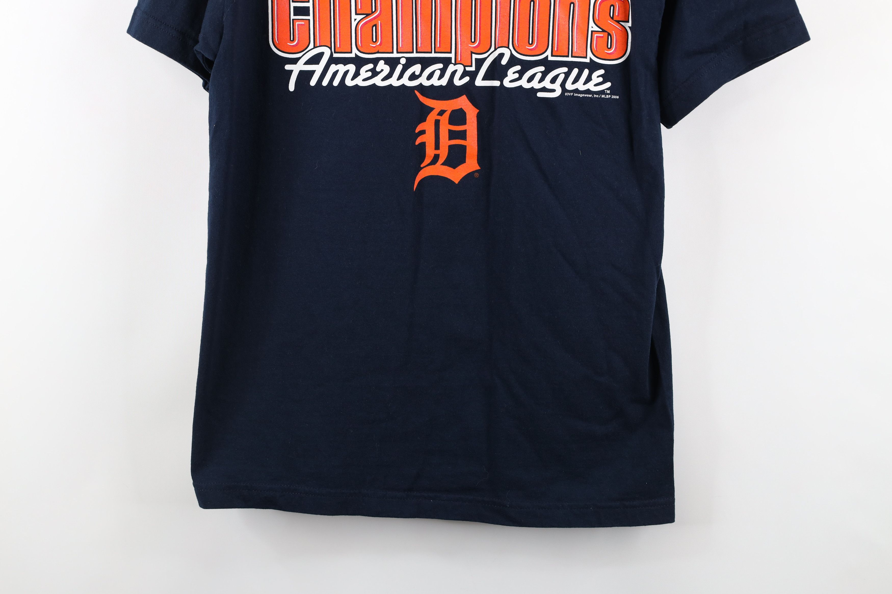 Vintage Vintage Y2K 2006 World Detroit Tigers Baseball T-Shirt Blue Size US M / EU 48-50 / 2 - 3 Thumbnail