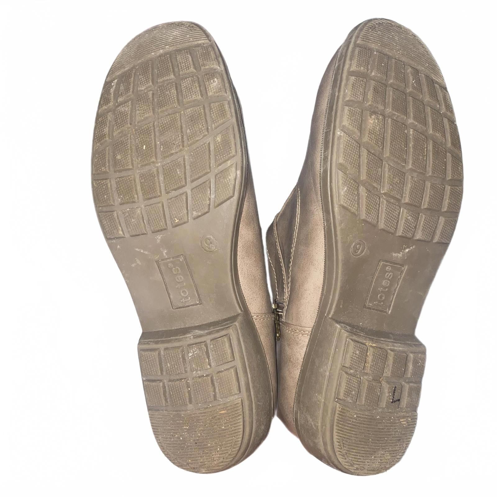 Designer Totes Maggie Women's Waterproof Winter Boots Tan Size 9 Size US 9 / IT 39 - 3 Thumbnail