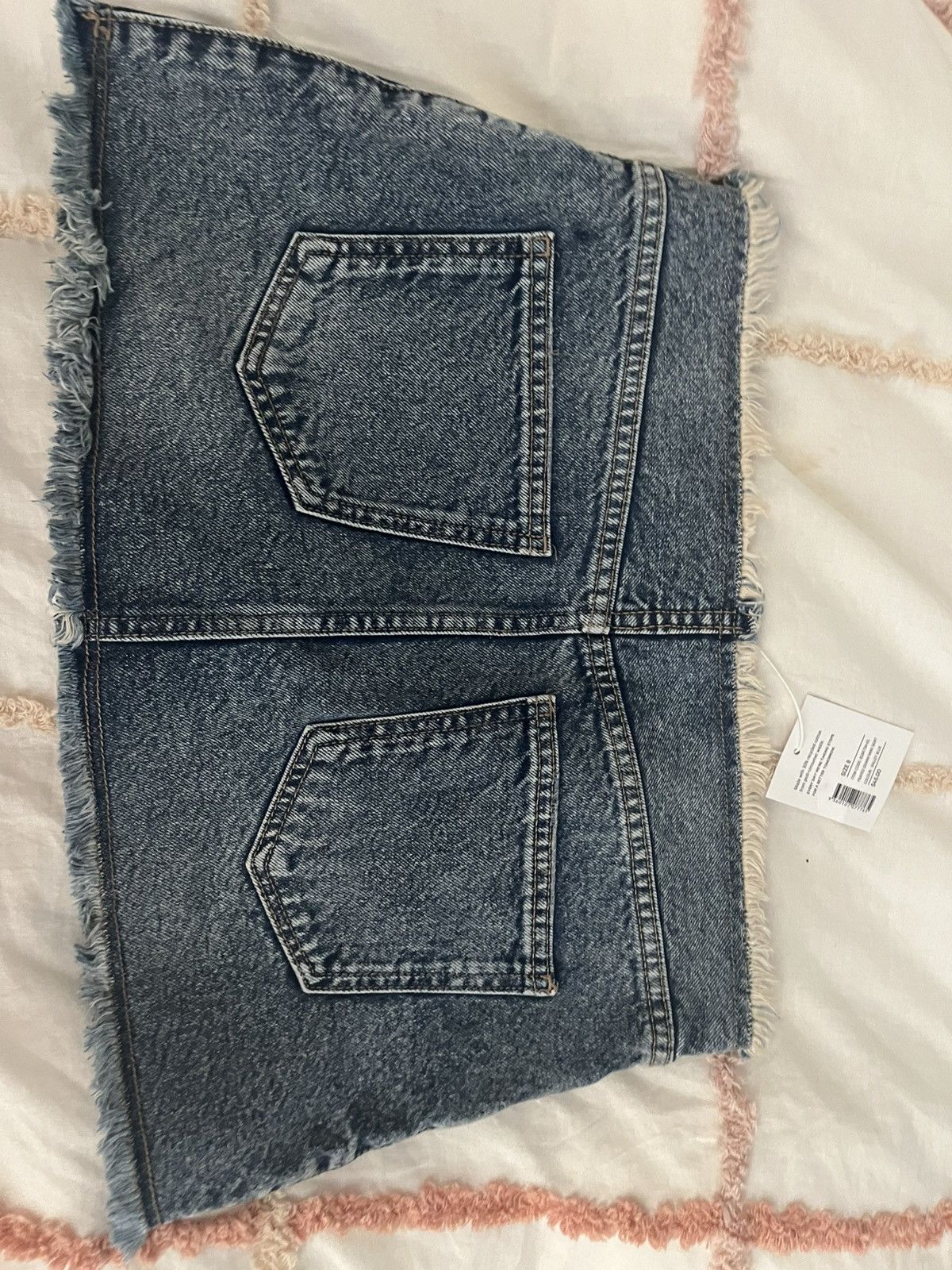 Cotton On BNWT frayed denim mini skirt Size 30" / US 8 / IT 44 - 2 Thumbnail
