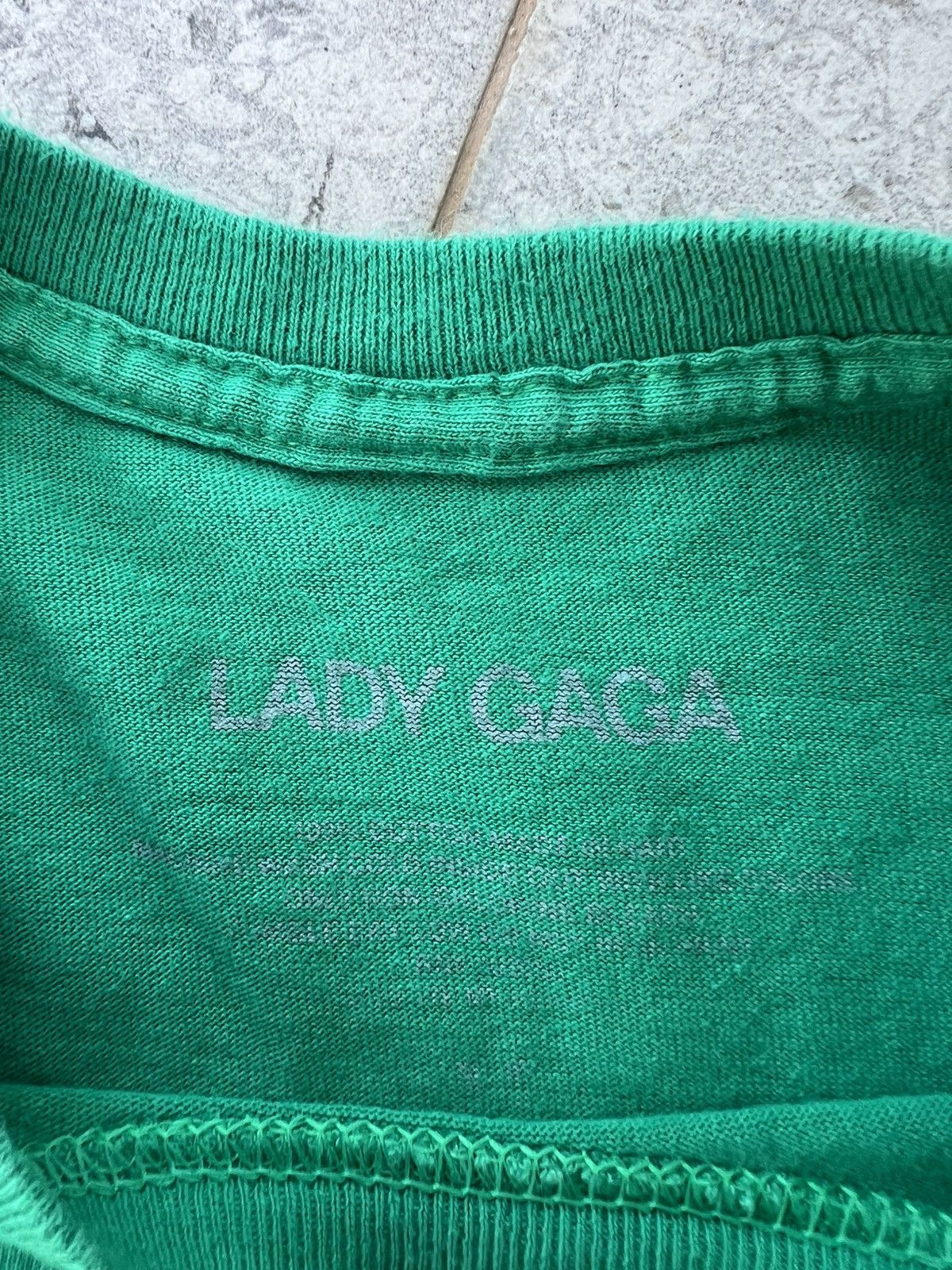 Band Tees × Vintage Vintage Lady Gaga Black Pink Chromatica t-shirt Size US M / EU 48-50 / 2 - 3 Thumbnail