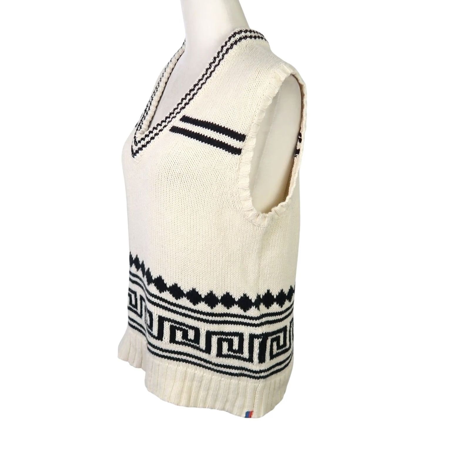 KULE Kule Dakota Intarsia Sweater Vest Cream Black S Vest Women V-Neck Geometric Knit Cotton Nylon Wool Sleeveless Casual Fall Winter Spring Mens Womens? Size S / US 4 / IT 40 - 3 Thumbnail