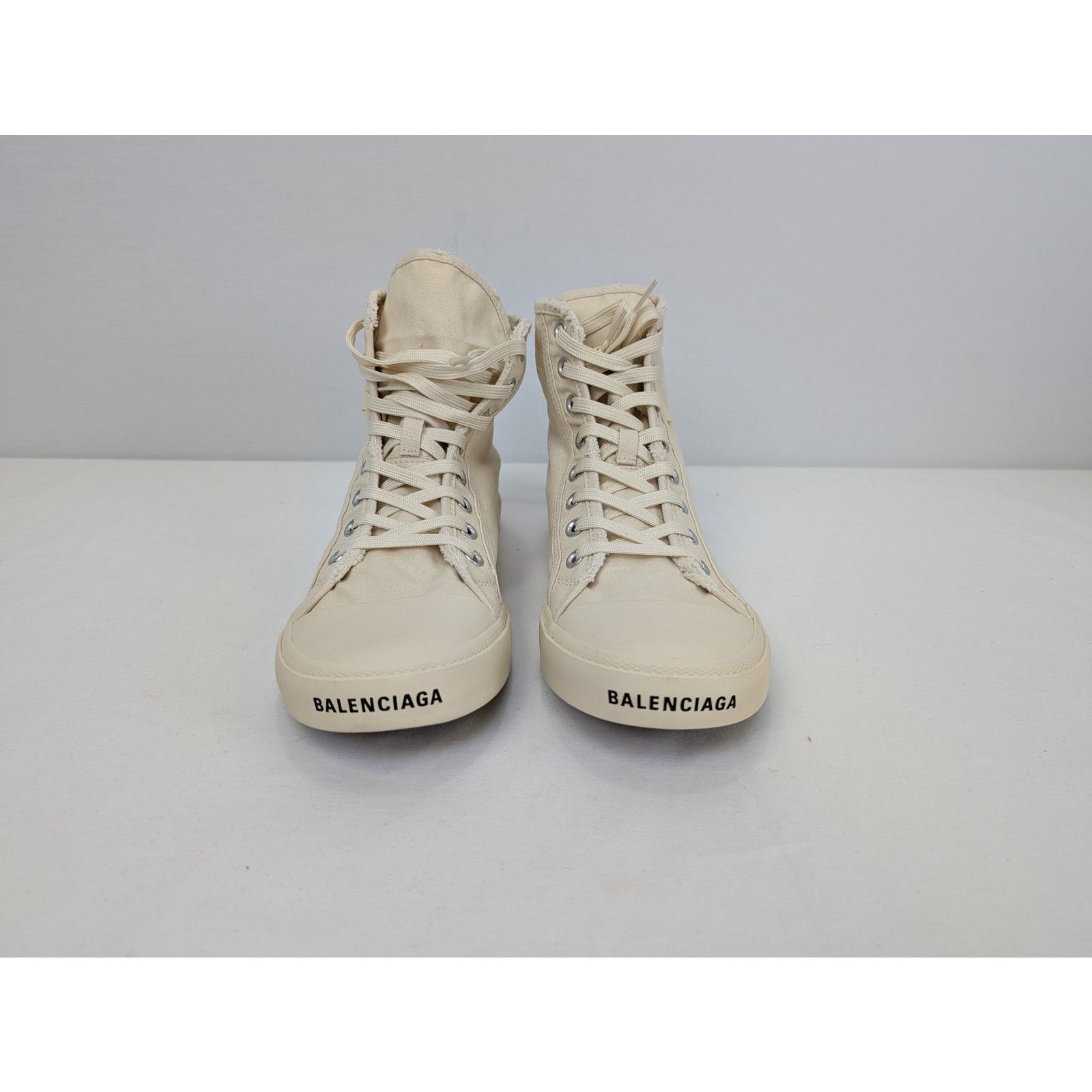 Balenciaga o1rshd1 Q:2 / Paris High Top Destroyed Sneakers Beige/White Size US 13 / EU 46 - 8 Thumbnail