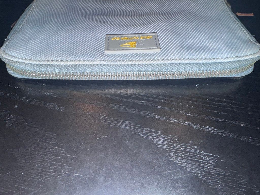 Louis Vuitton Louis Vuitton Cup 2000 Zippy Wallet Limited Edition COA Size ONE SIZE - 7 Thumbnail