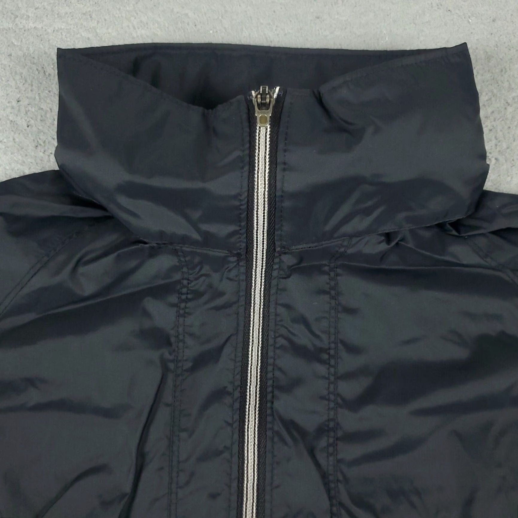 Vintage Columbia Jacket Women Medium Black Full Zip Windbreaker Jacket Size M / US 6-8 / IT 42-44 - 2 Thumbnail