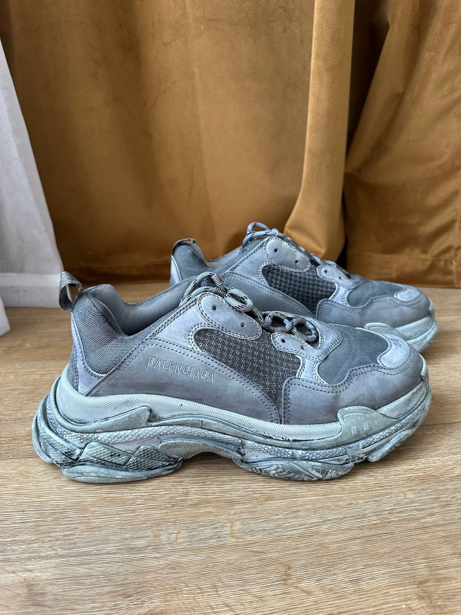 Balenciaga 🔥SALE🔥 Balenciaga Triple S Dyed Grey Sneakers Size US 11 / EU 44 - 2 Thumbnail