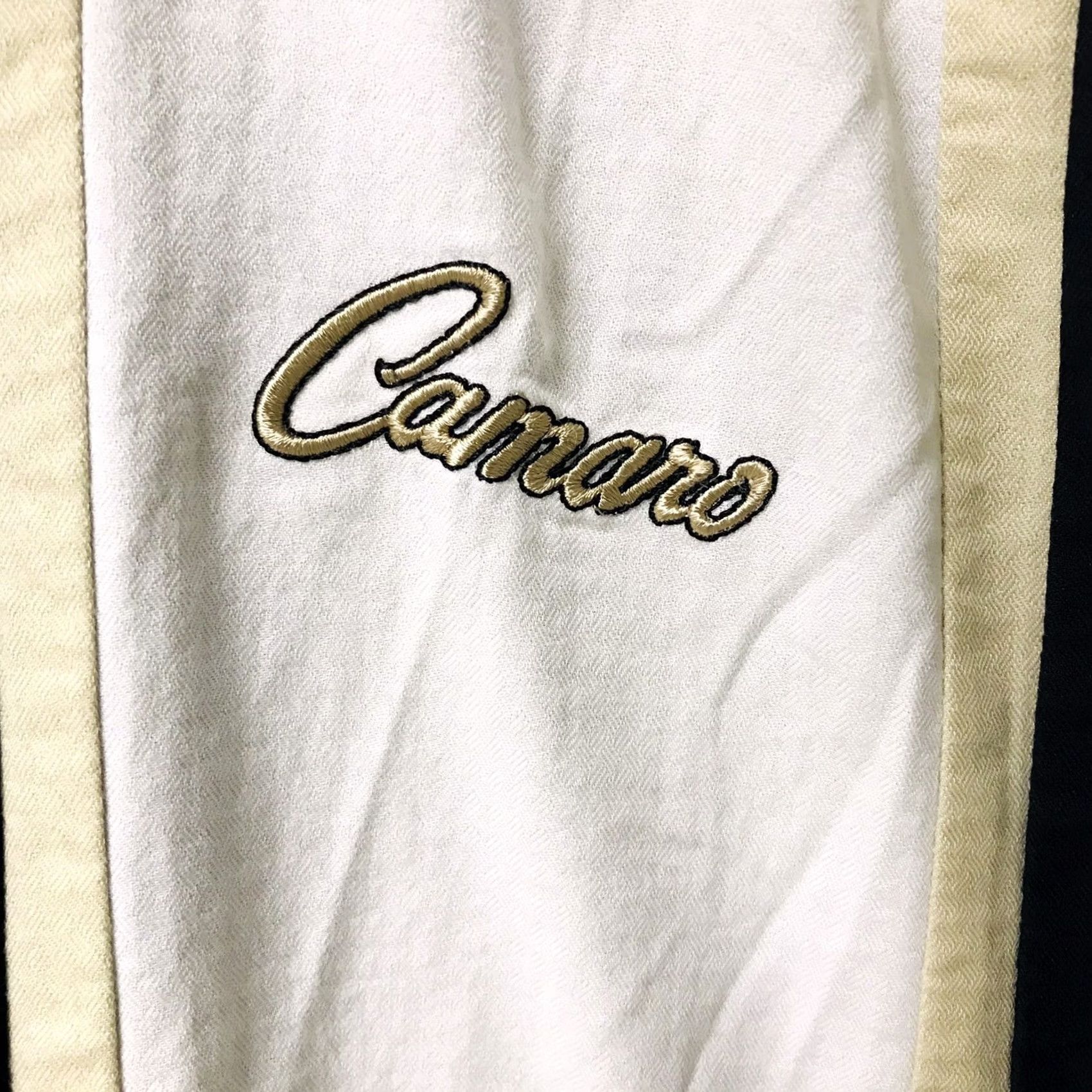 Vintage David Carey Men Embroidered Camaro Script Logo Stripe Button Up Short Sleeve Bowling Shirt L Black Cotton Polyester Button-Down Cars Mens Size US L / EU 52-54 / 3 - 4 Thumbnail