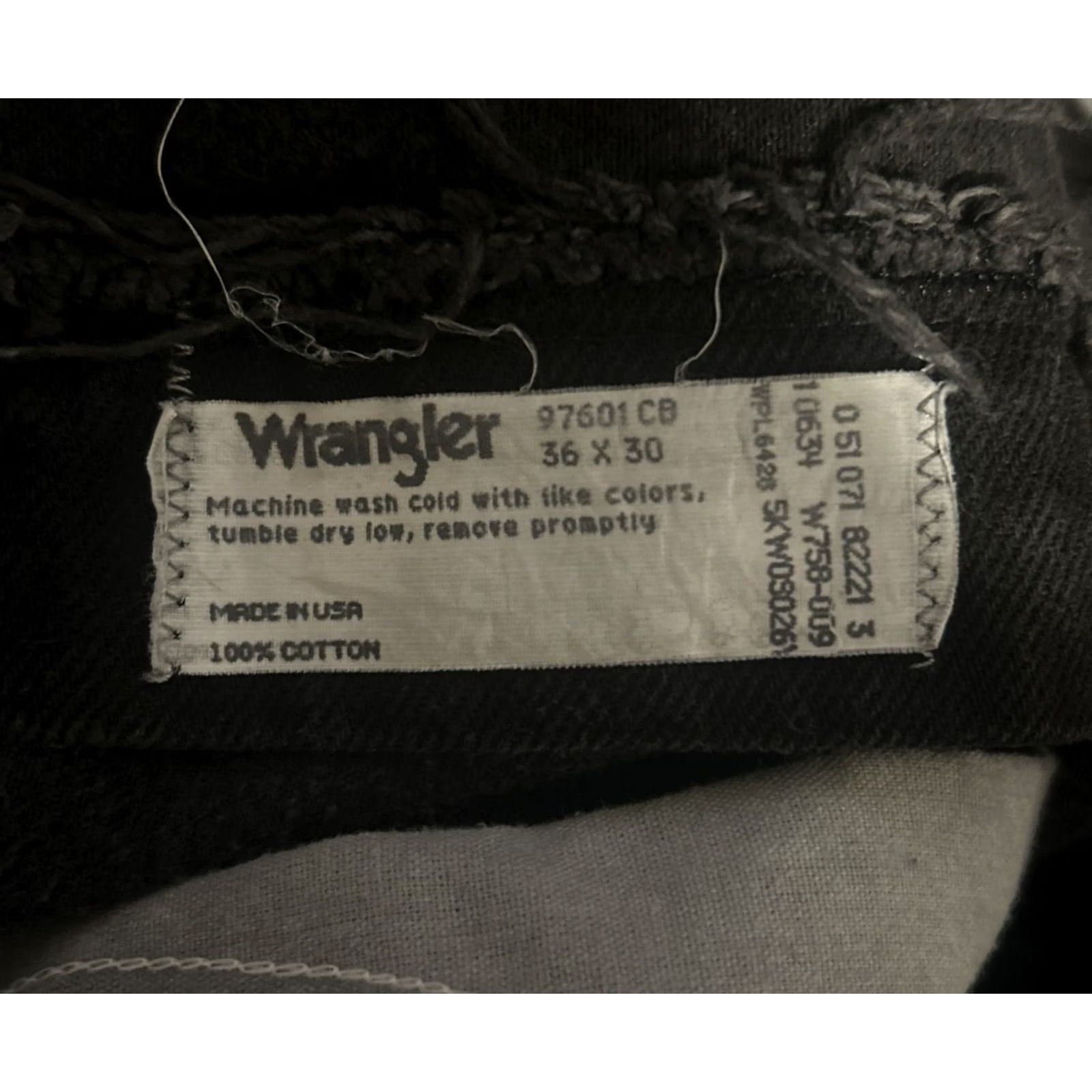 Wrangler VINTAGE Wrangler Jeans Denim Black 34x30 Regular 5-Pocket Cotton Classic Cowboy Mens Belts Loops USA Size US 34 / EU 50 - 4 Thumbnail