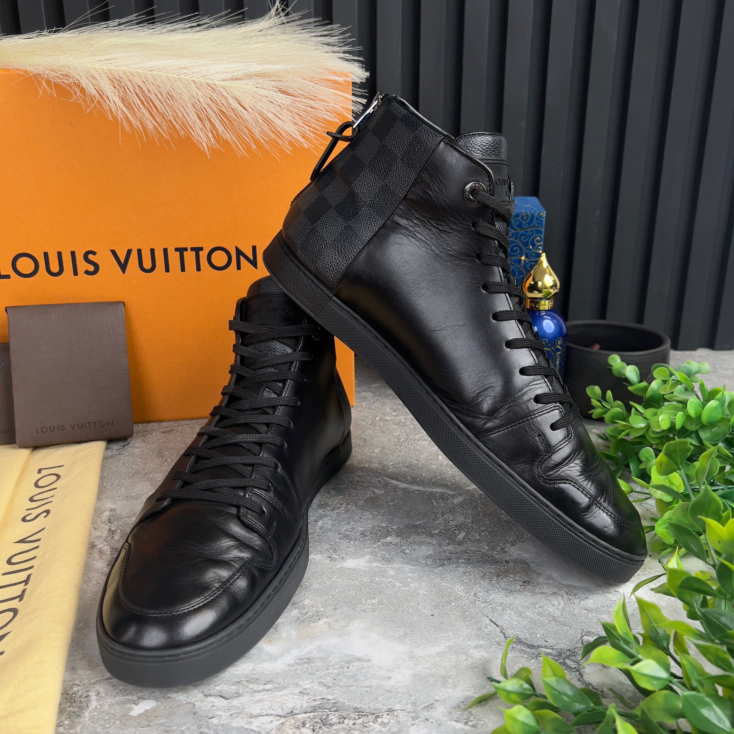 Louis Vuitton Louis Vuitton Line Up Sneakers Damier Leather Size US 9.5 / EU 42-43 - 5 Thumbnail