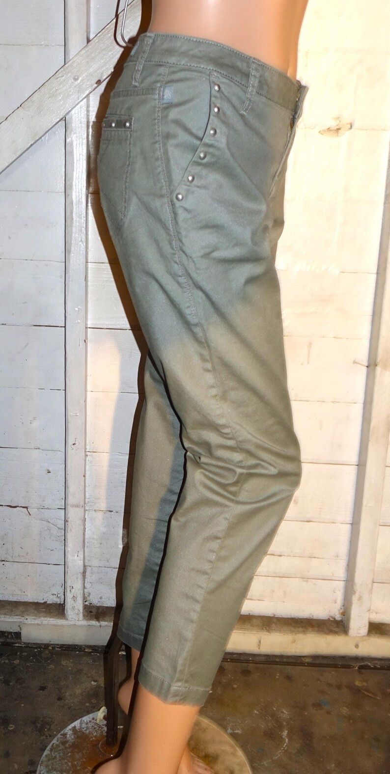 Rock & Republic Rock & Republic Sage Green Harlett Studs Jeans 8 Size 30" / US 8 / IT 44 - 4 Thumbnail
