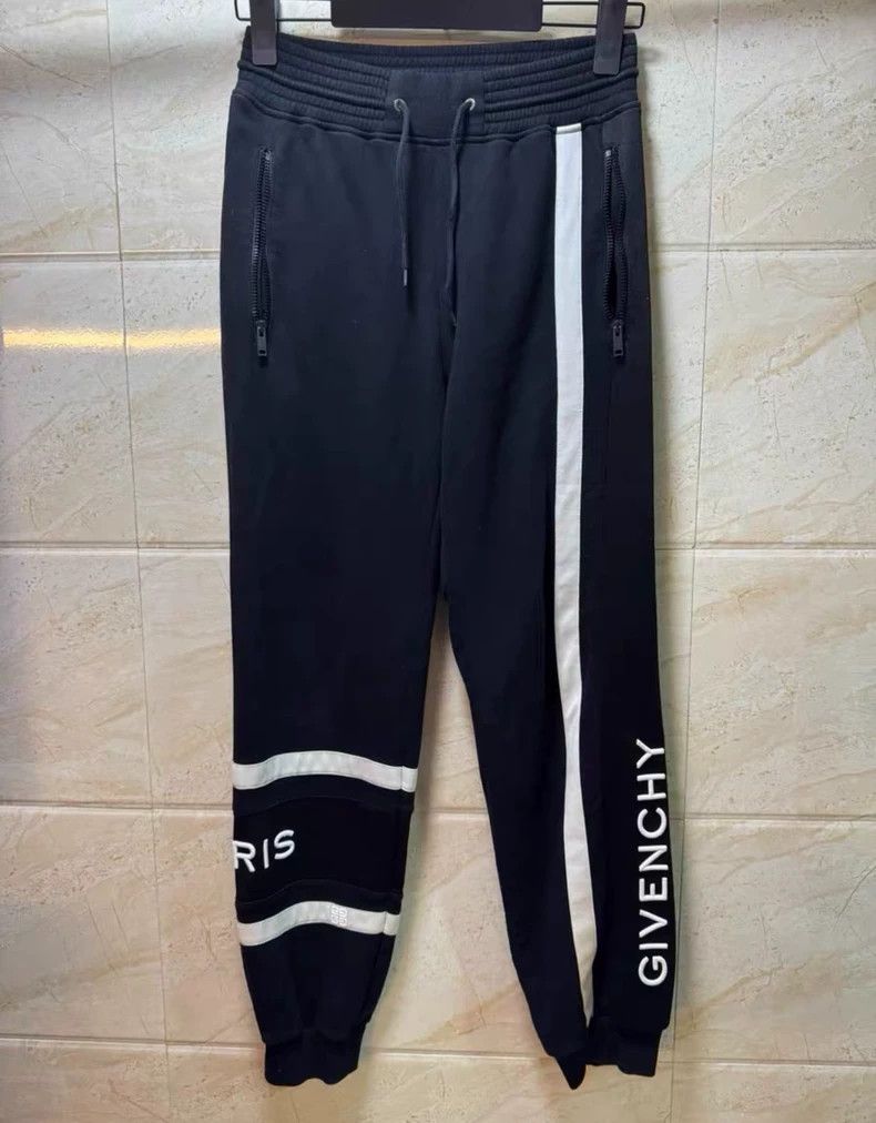 Givenchy Givenchy SizeXS Quilted Embroidery Casual Pants Size US 28 / EU 44 - 1 Thumbnail