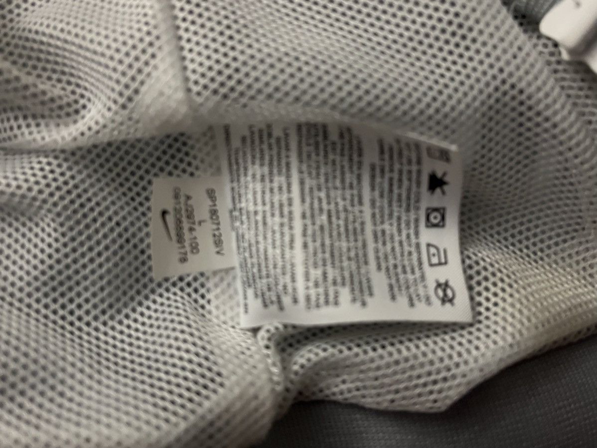 Nike Nike Windbreaker Size L Size L / US 10 / IT 46 - 5 Thumbnail