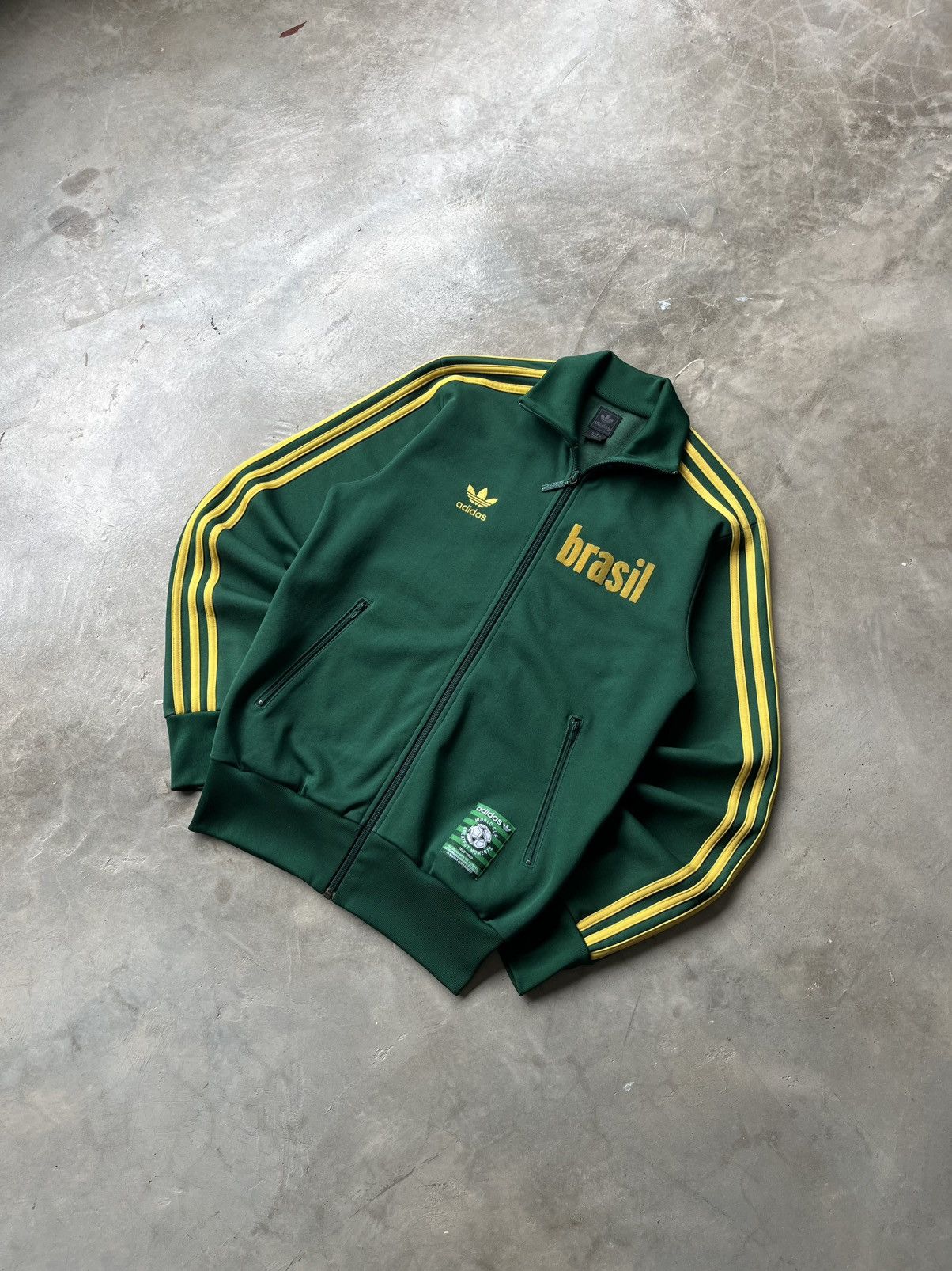Adidas VINTAGE 2006 ADIDAS BRAZIL TRACKTOP Size US XS / EU 42 / 0 - 2 Thumbnail