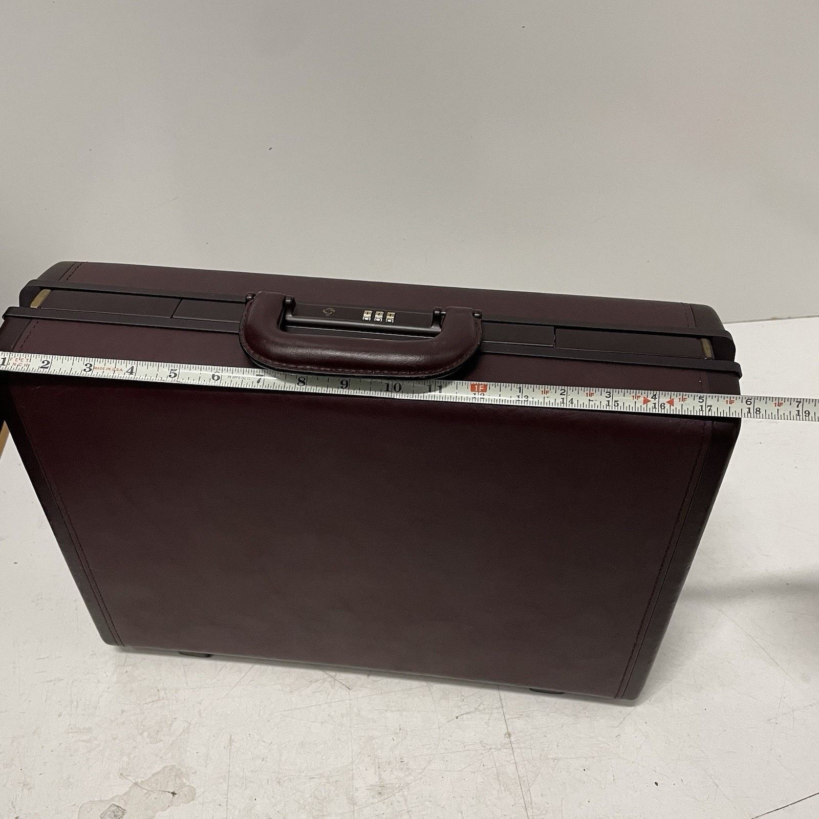 Samsonite VTG Samsonite 1987 Burgundy Laureate Leather Briefcase Size ONE SIZE - 15 Thumbnail