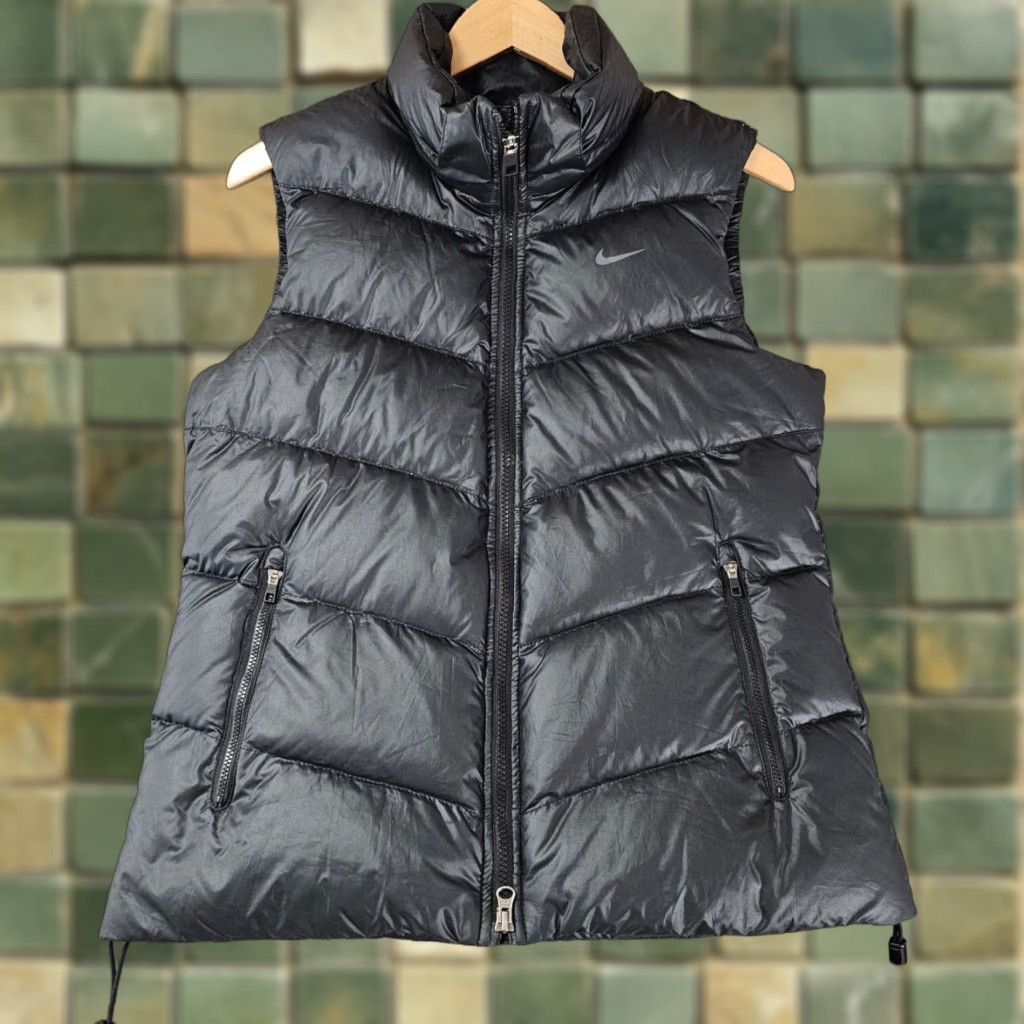 Nike VINTAGE Nike Vest Womens M Black Puffer Full Zip Down Mock Neck Zip Pockets Shirt Size M / US 6-8 / IT 42-44 - 1 Thumbnail