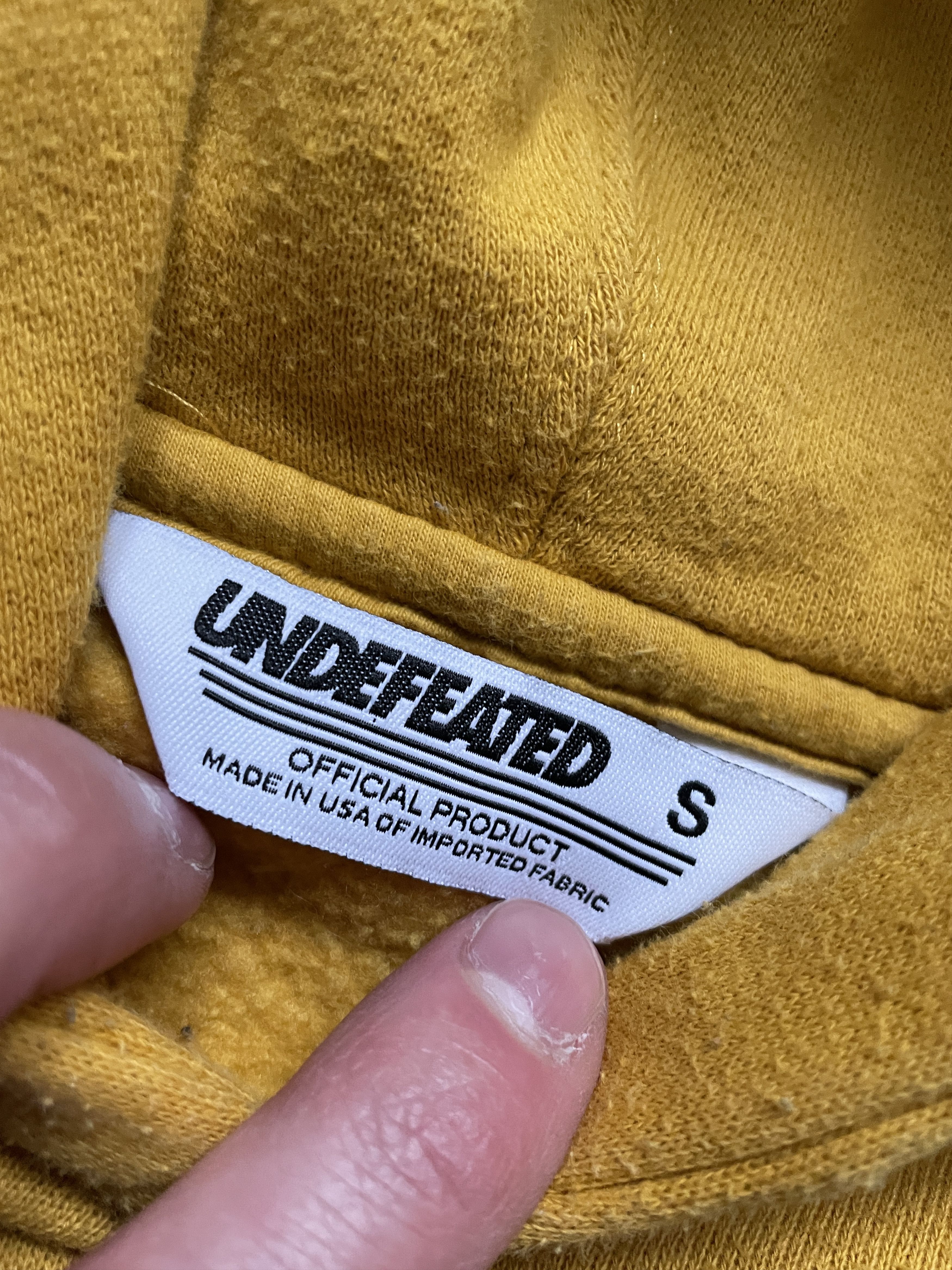 Undefeated YELLOW UNDEFEATED STREETWEAR HOODIE Size US S / EU 44-46 / 1 - 3 Thumbnail