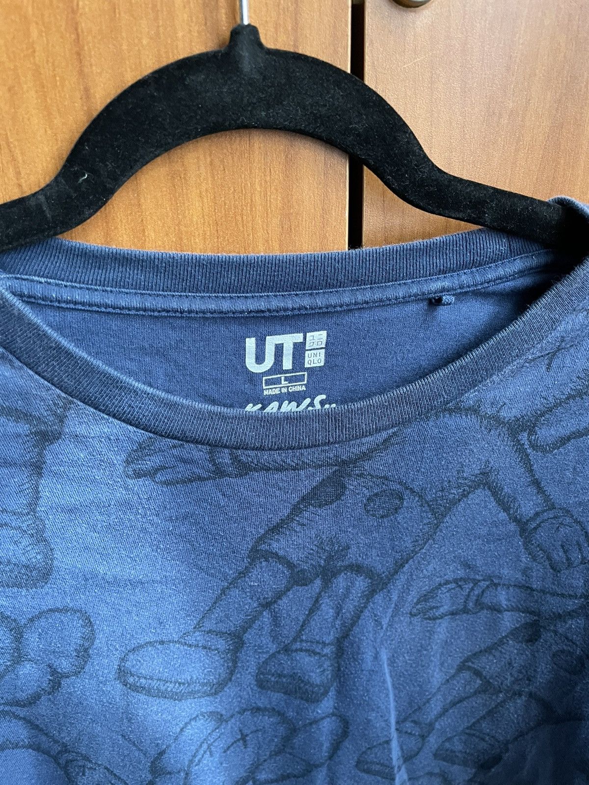 Kaws × Uniqlo Kaws Uniqlo tee Size US L / EU 52-54 / 3 - 2 Thumbnail