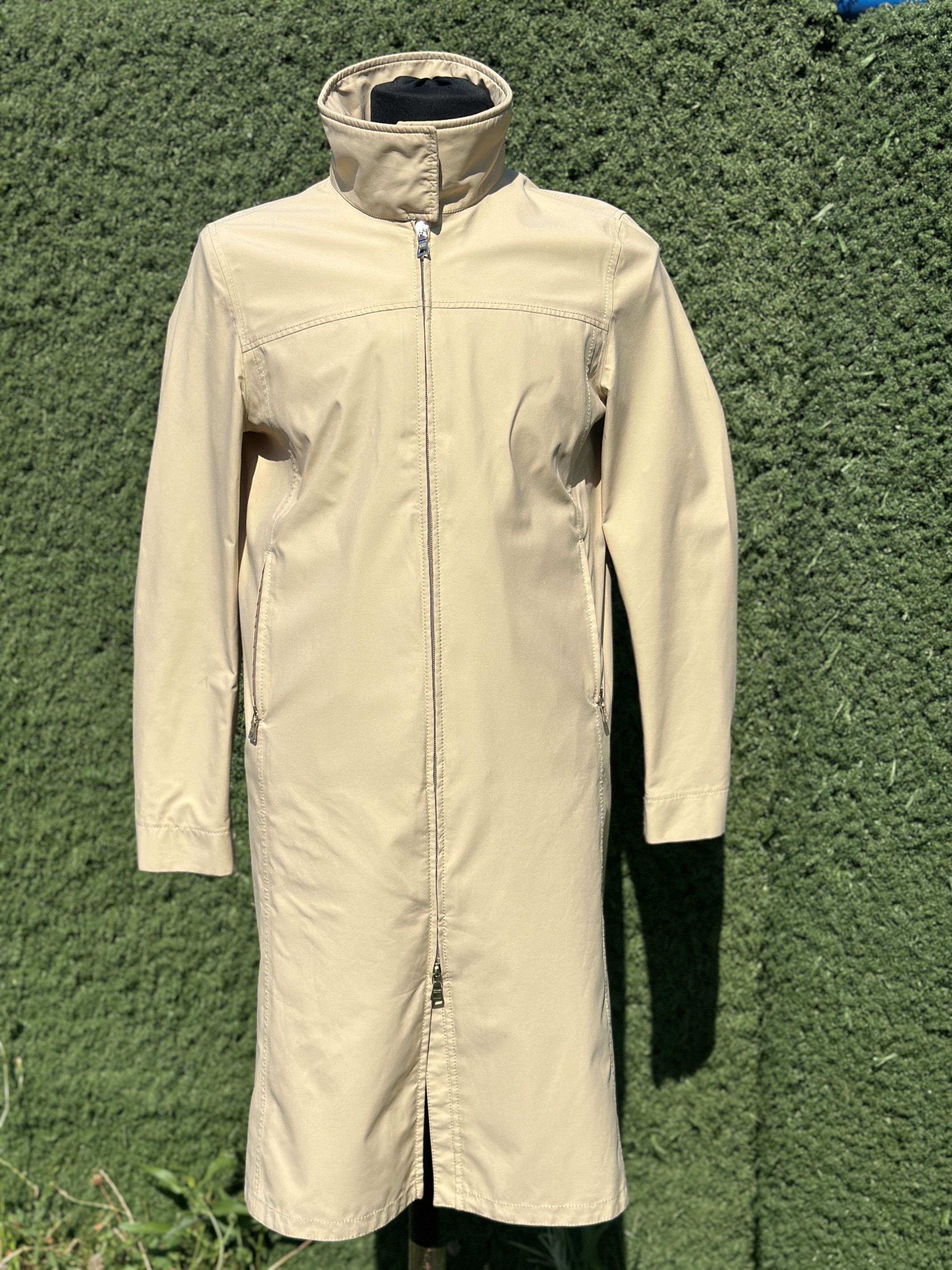 Prada Art 108211 Prada Goretex Light Jacket Trench Coat Size 44 Size M / US 6-8 / IT 42-44 - 1 Thumbnail