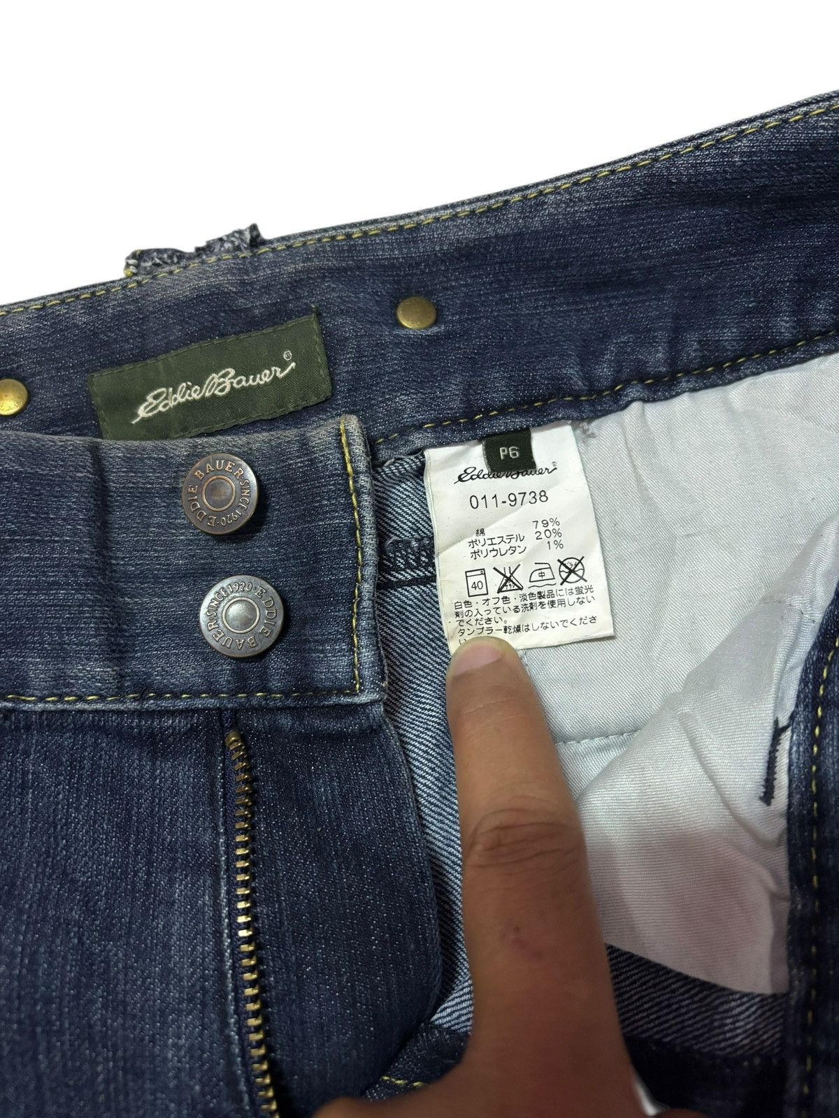 Eddie Bauer Vtg Eddie Bauer Japan Bootcut Cropped Jeans Size 30" / US 8 / IT 44 - 7 Thumbnail