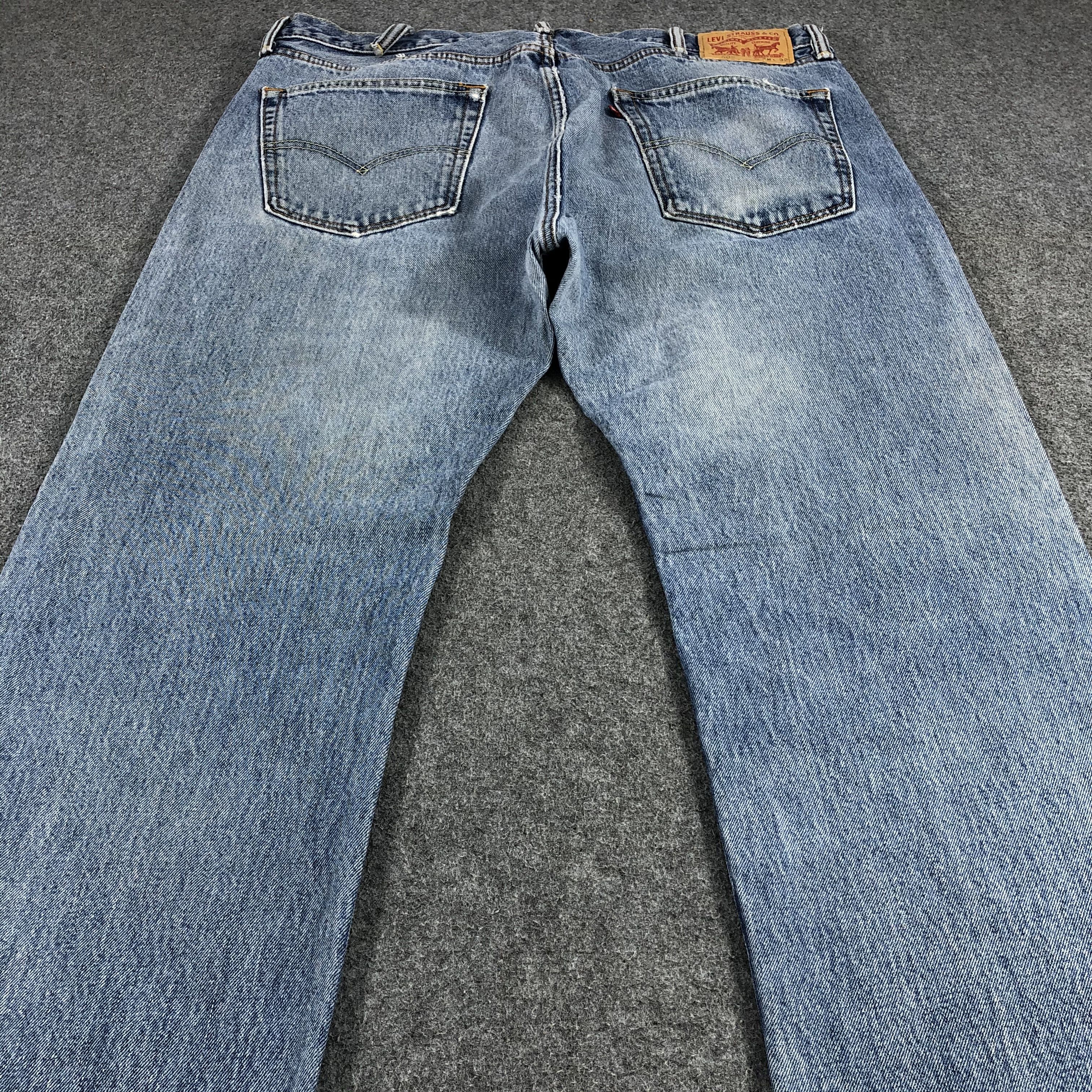 Levi's × Vintage Vintage Mid Wash Levis 505 Jeans-JM1120 Size US 40 / EU 56 - 4 Thumbnail