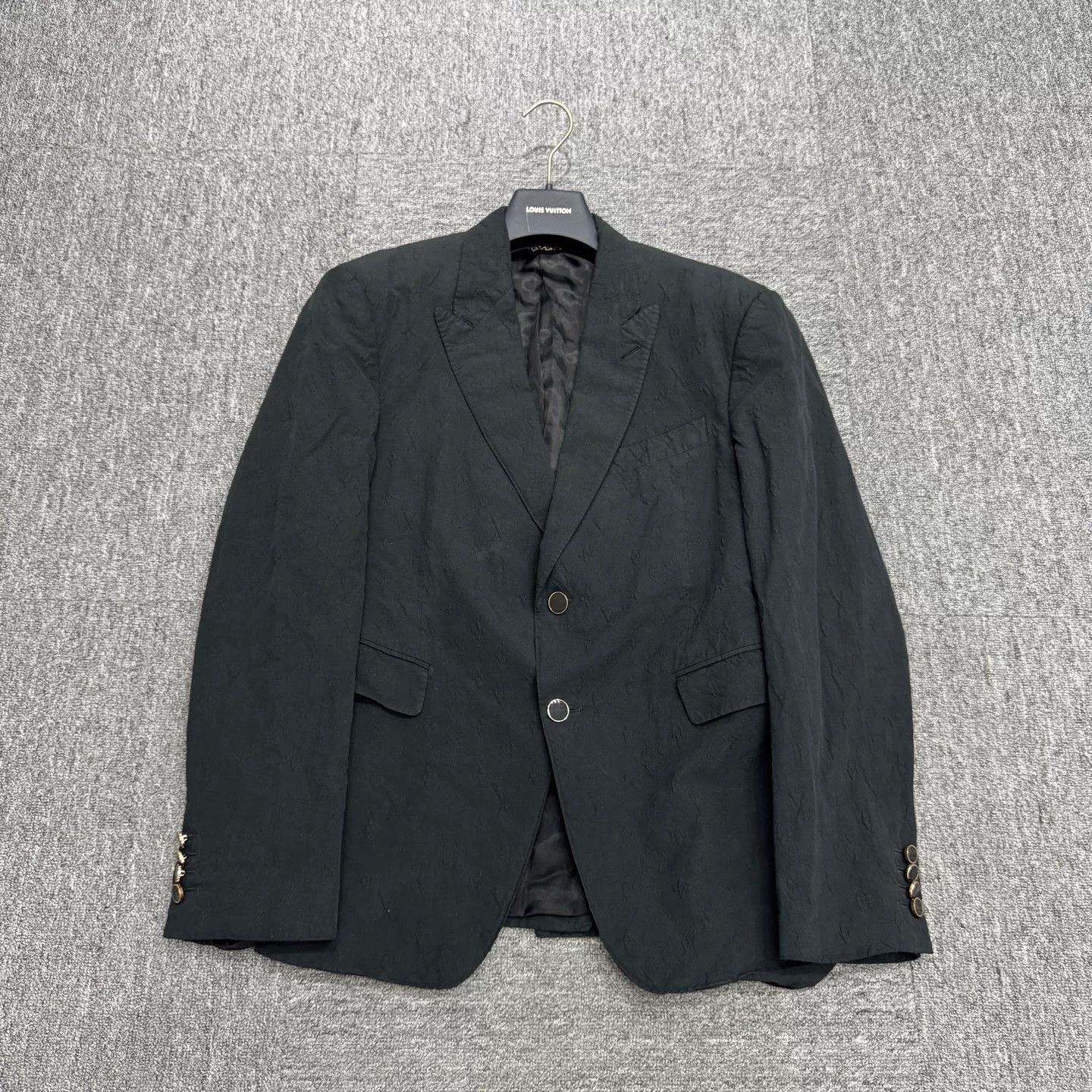 Louis Vuitton Louis Vuitton LV Embossed Monogram Blazer Size US L / EU 52-54 / 3 - 1 Thumbnail